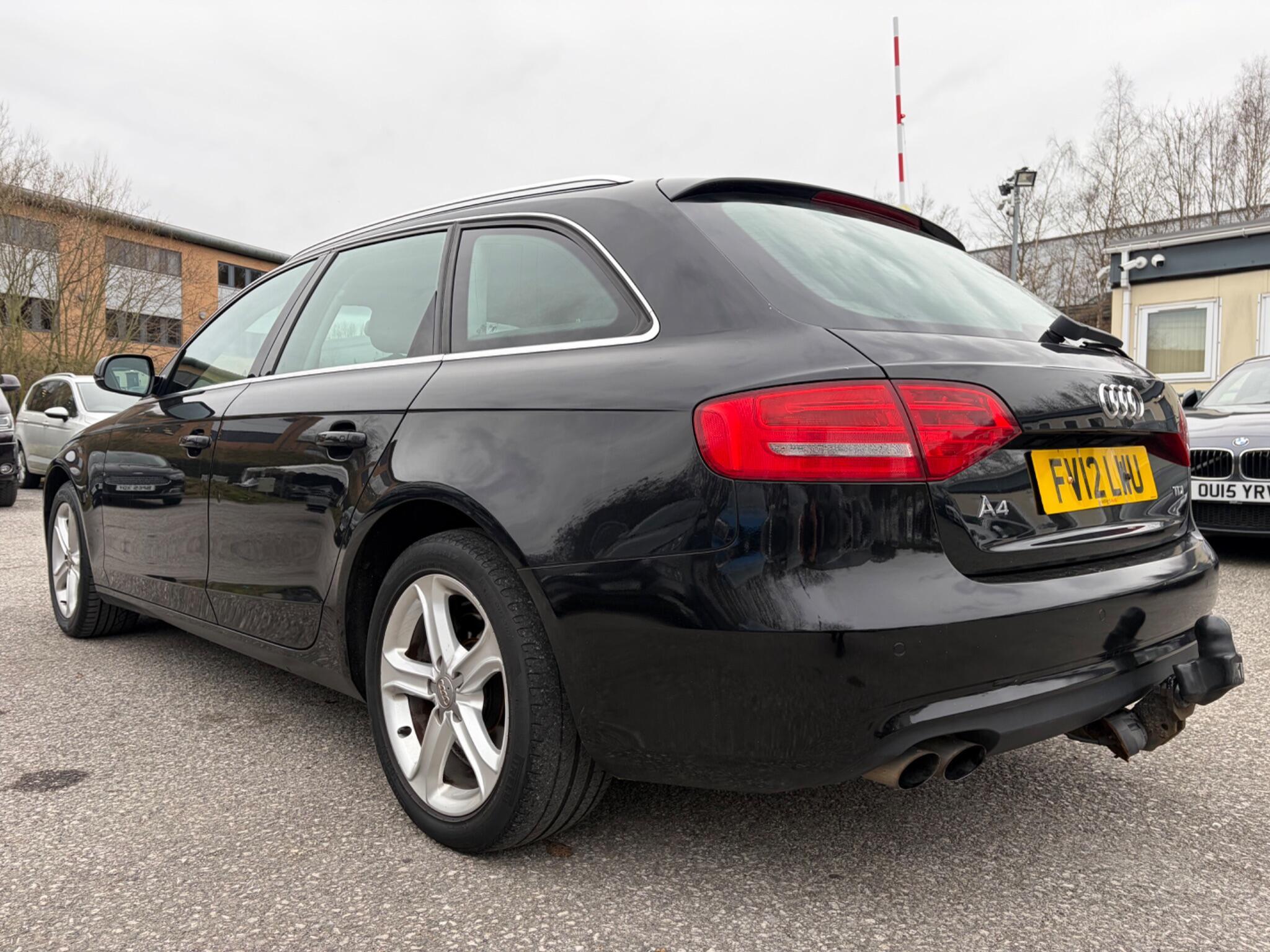Audi A4 Avant - Image 8