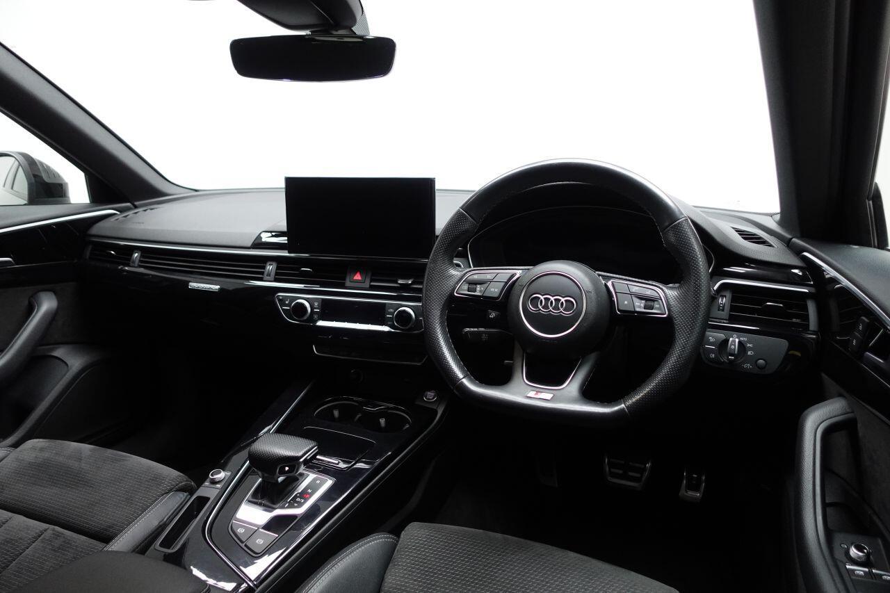 Audi A4 Avant - Image 14