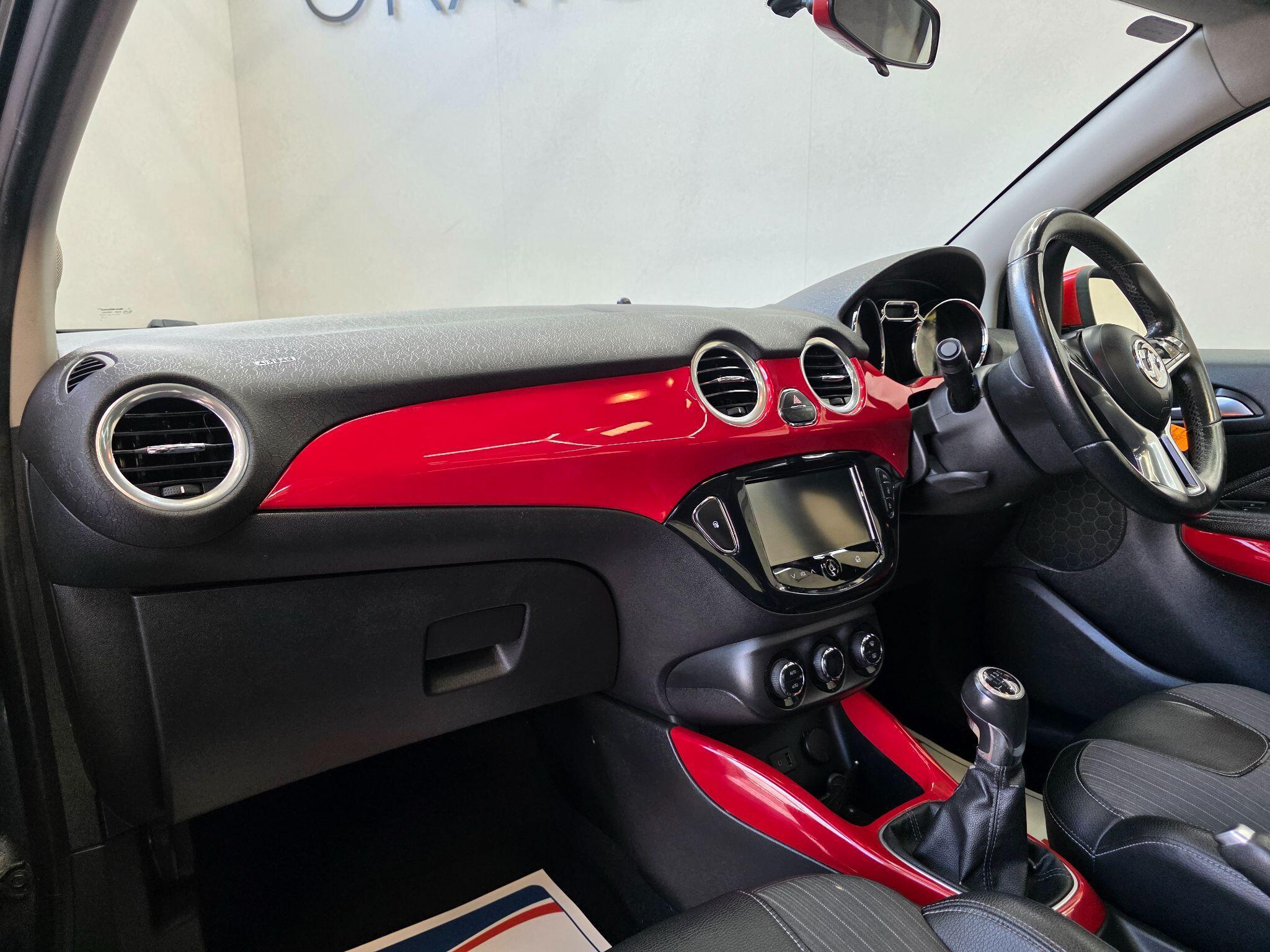 Vauxhall ADAM - Image 12
