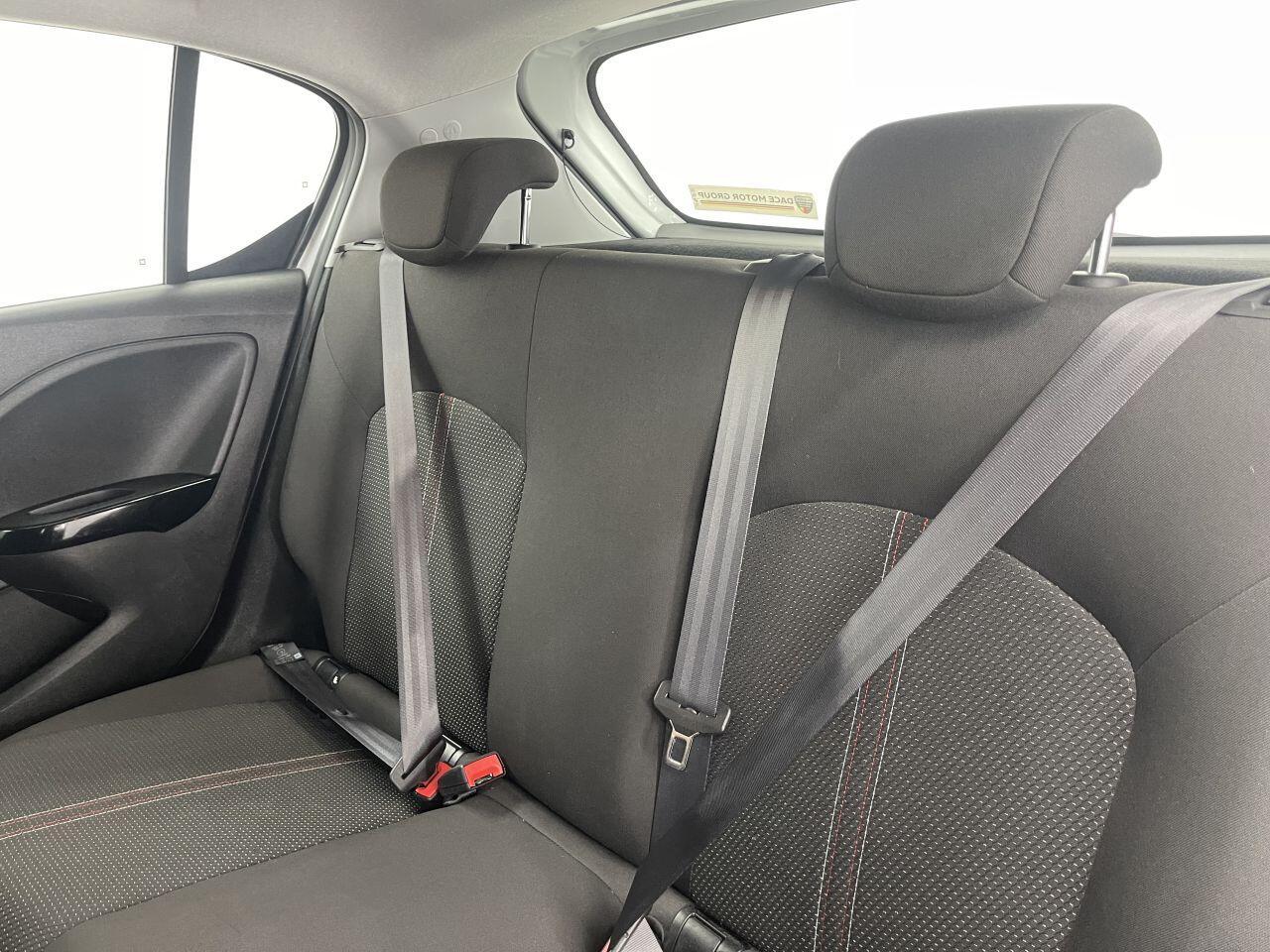 Vauxhall Corsa - Image 15