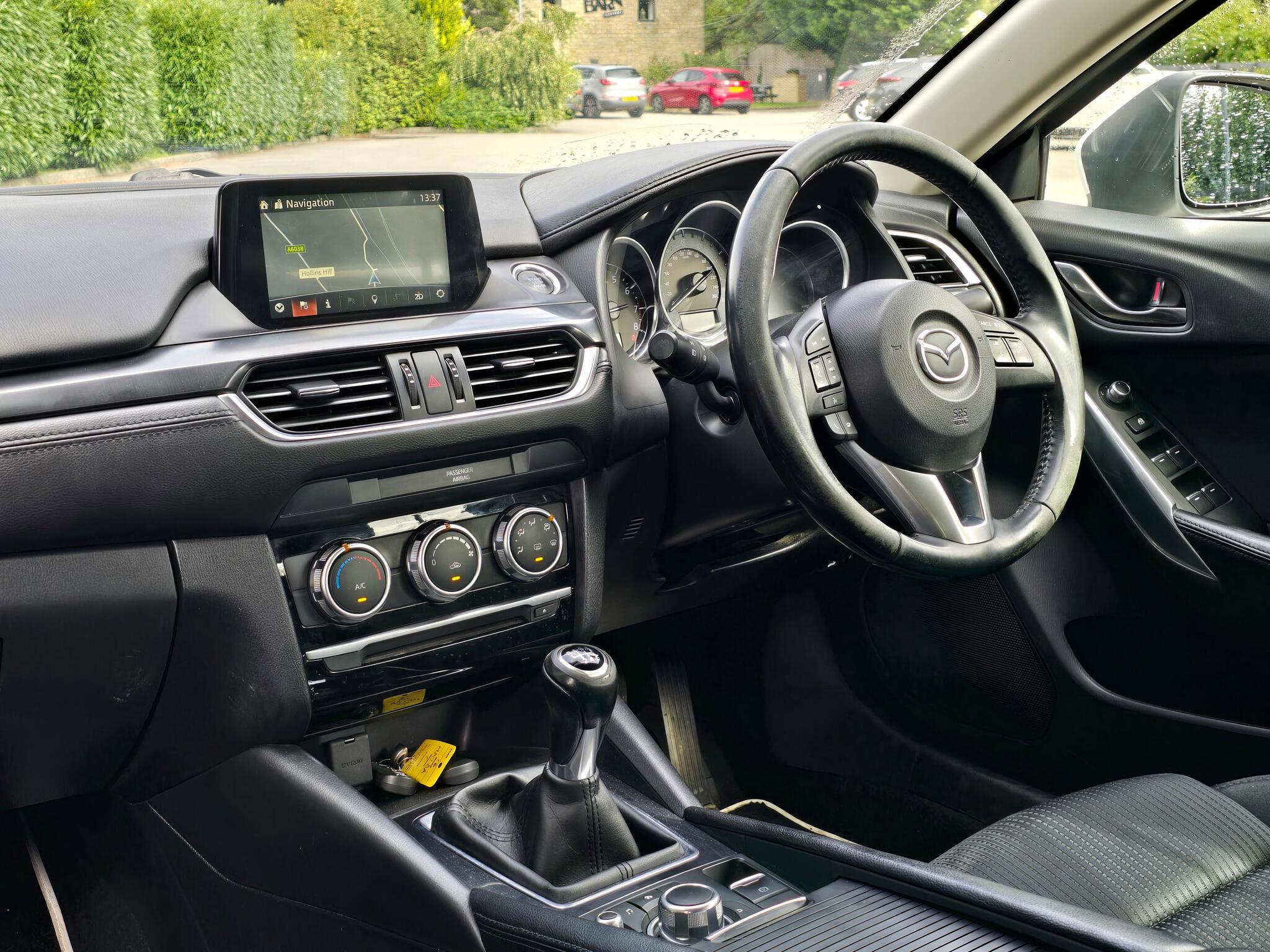 Mazda MAZDA6 - Image 2