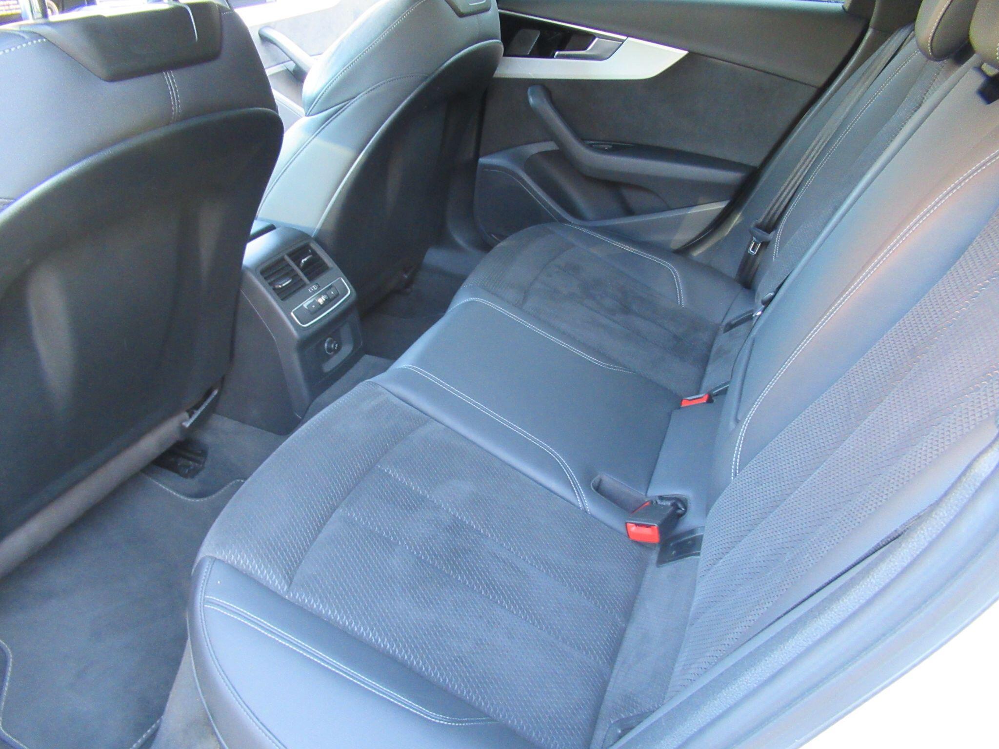 Audi A4 Avant - Image 20