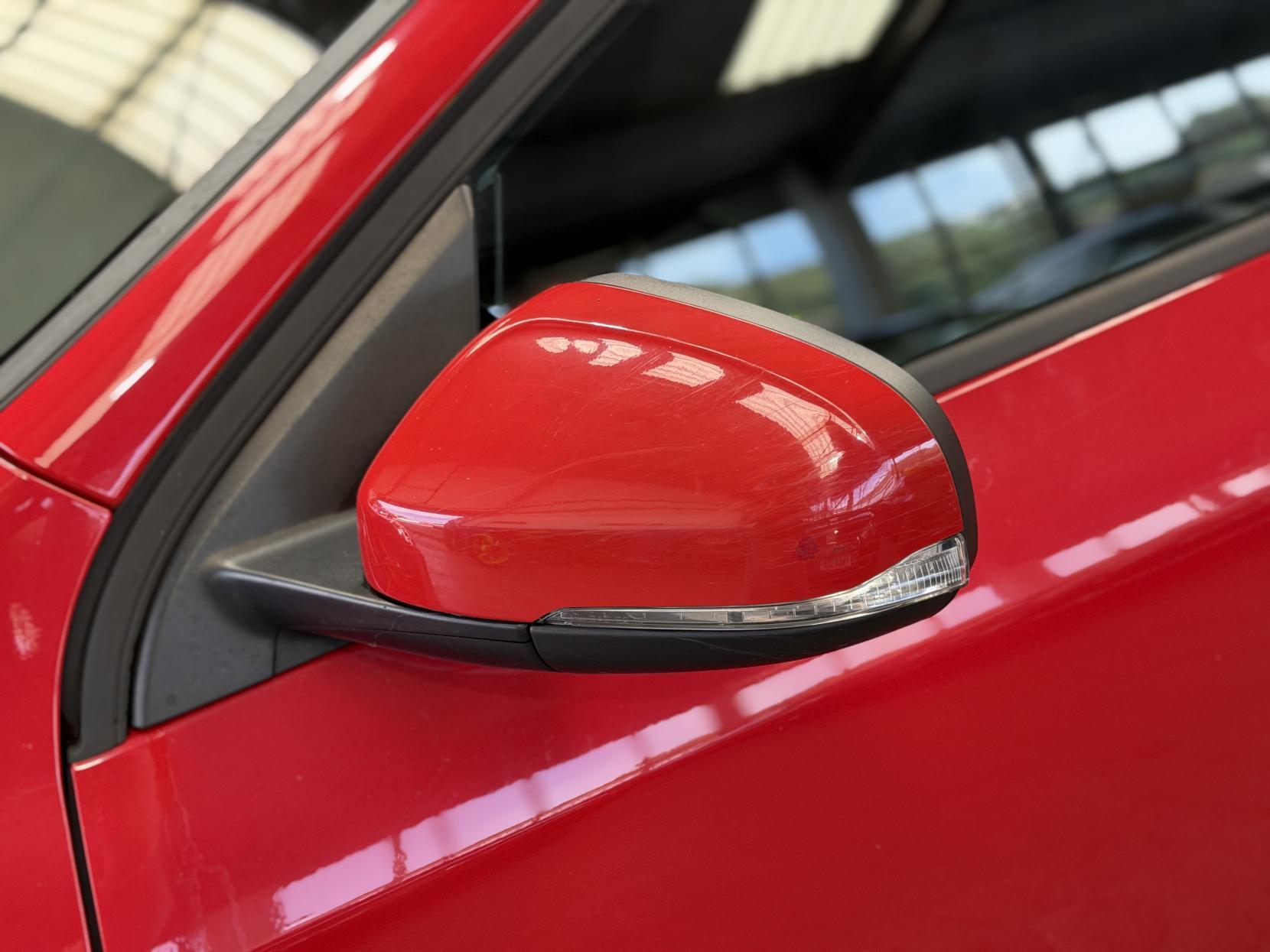 Volvo S60 - Image 14