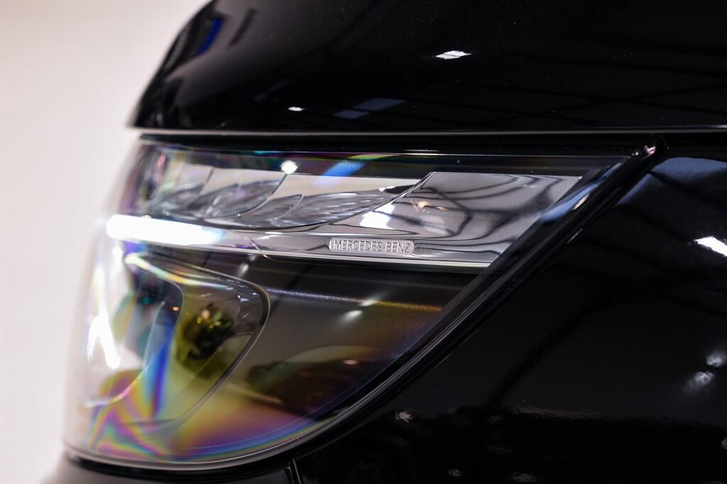 Mercedes V Class - Image 10