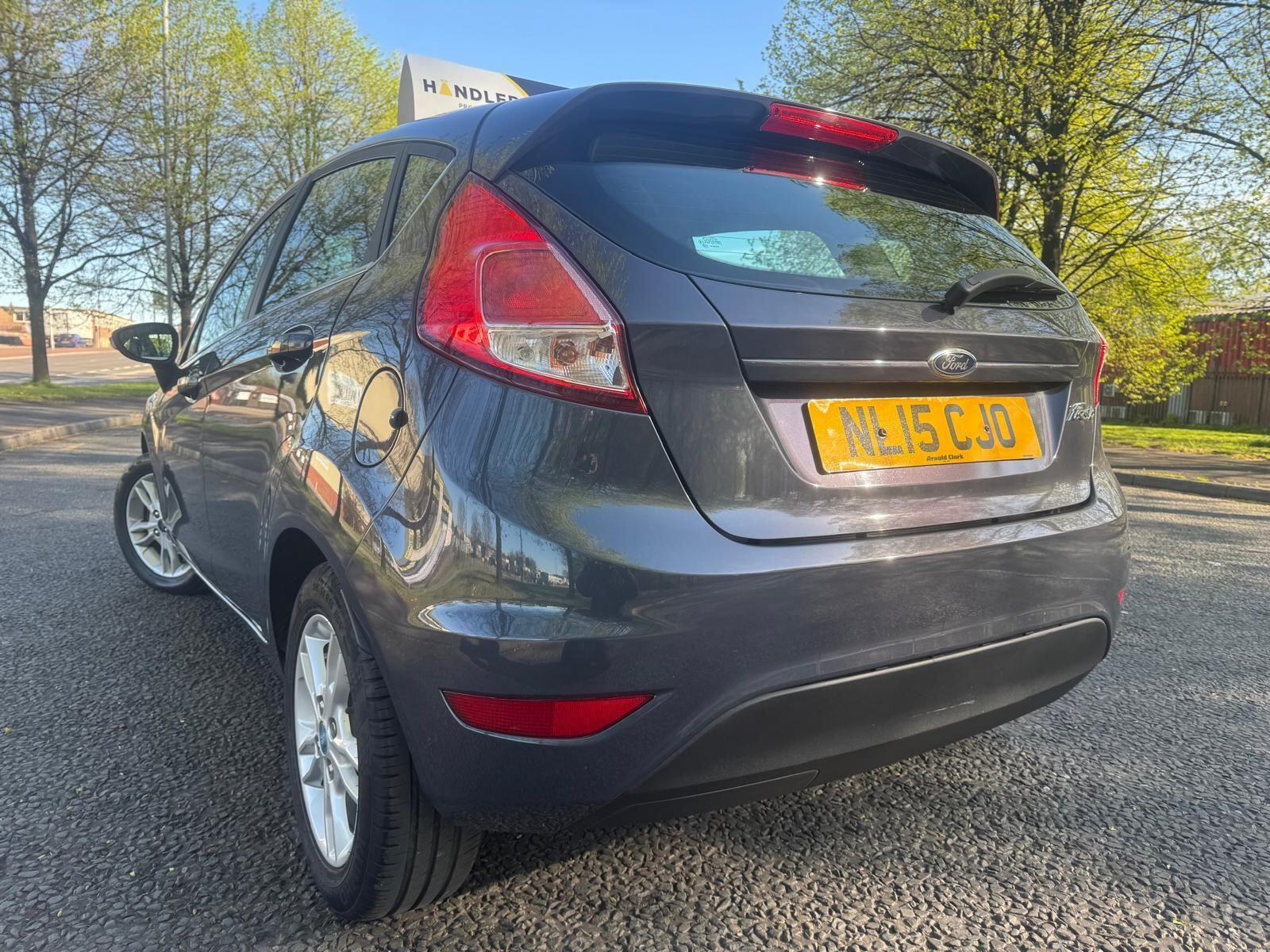 Ford Fiesta - Image 8