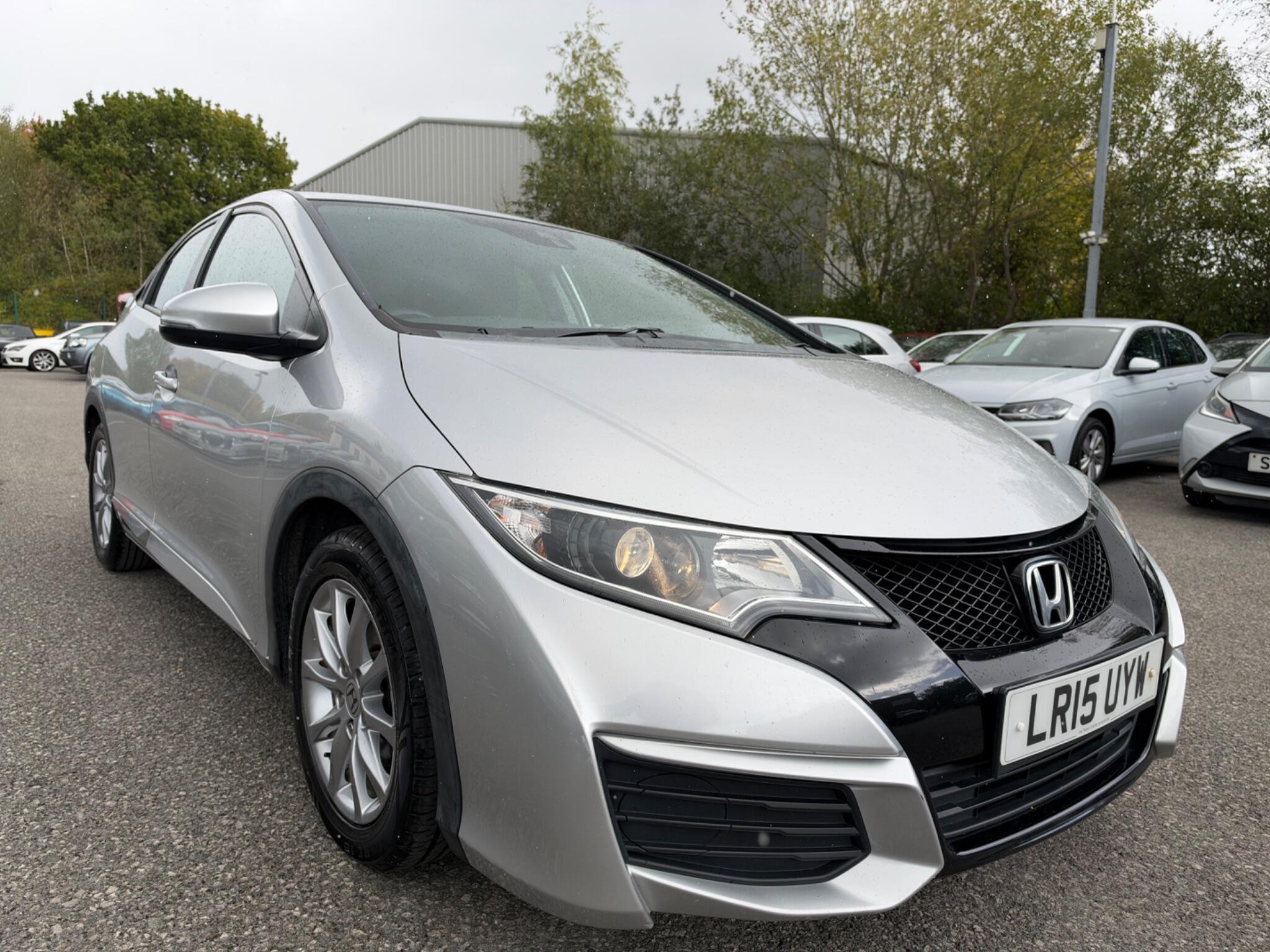 Honda Civic - Image 18