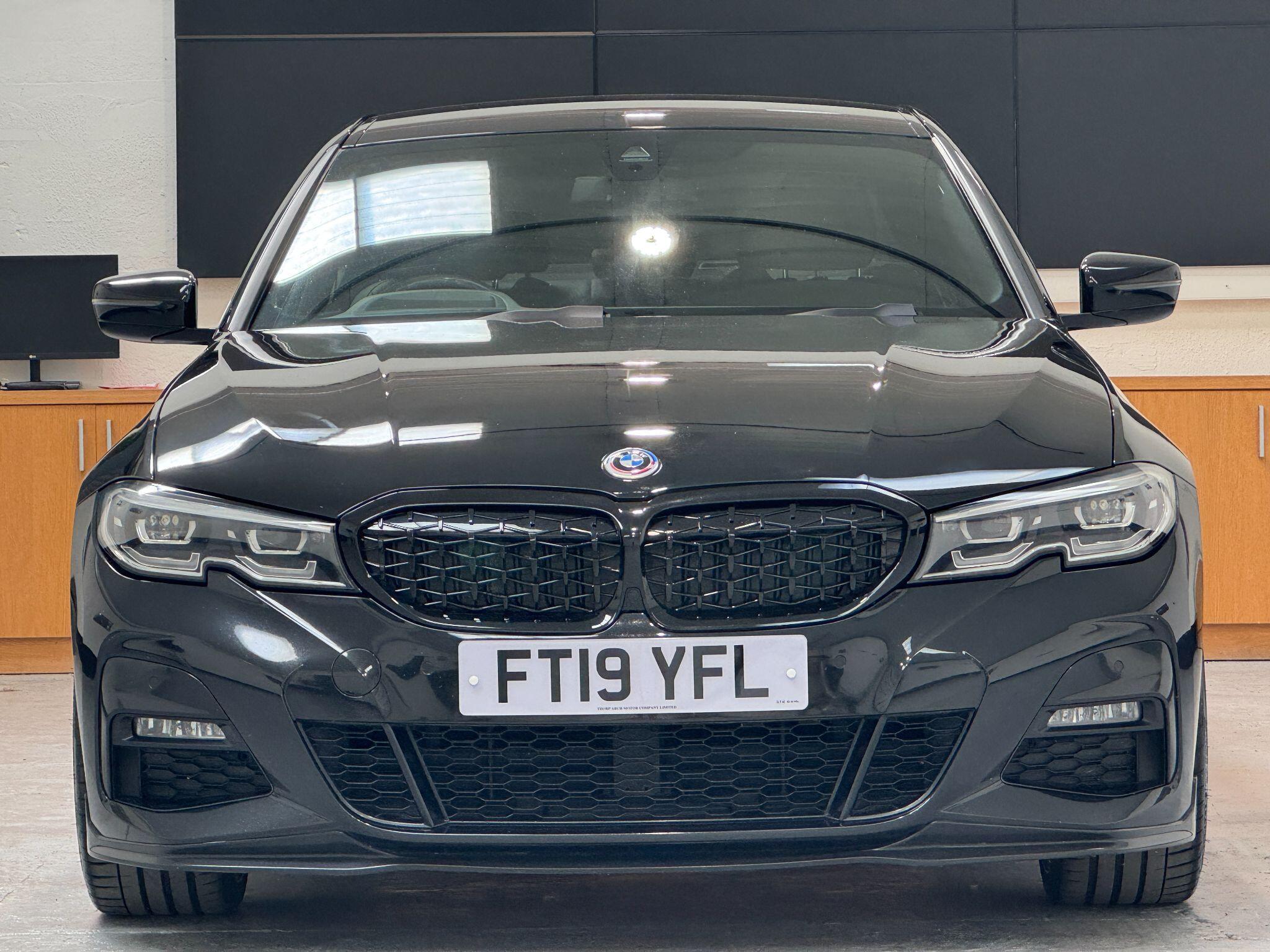 BMW 3 Series - Image 5