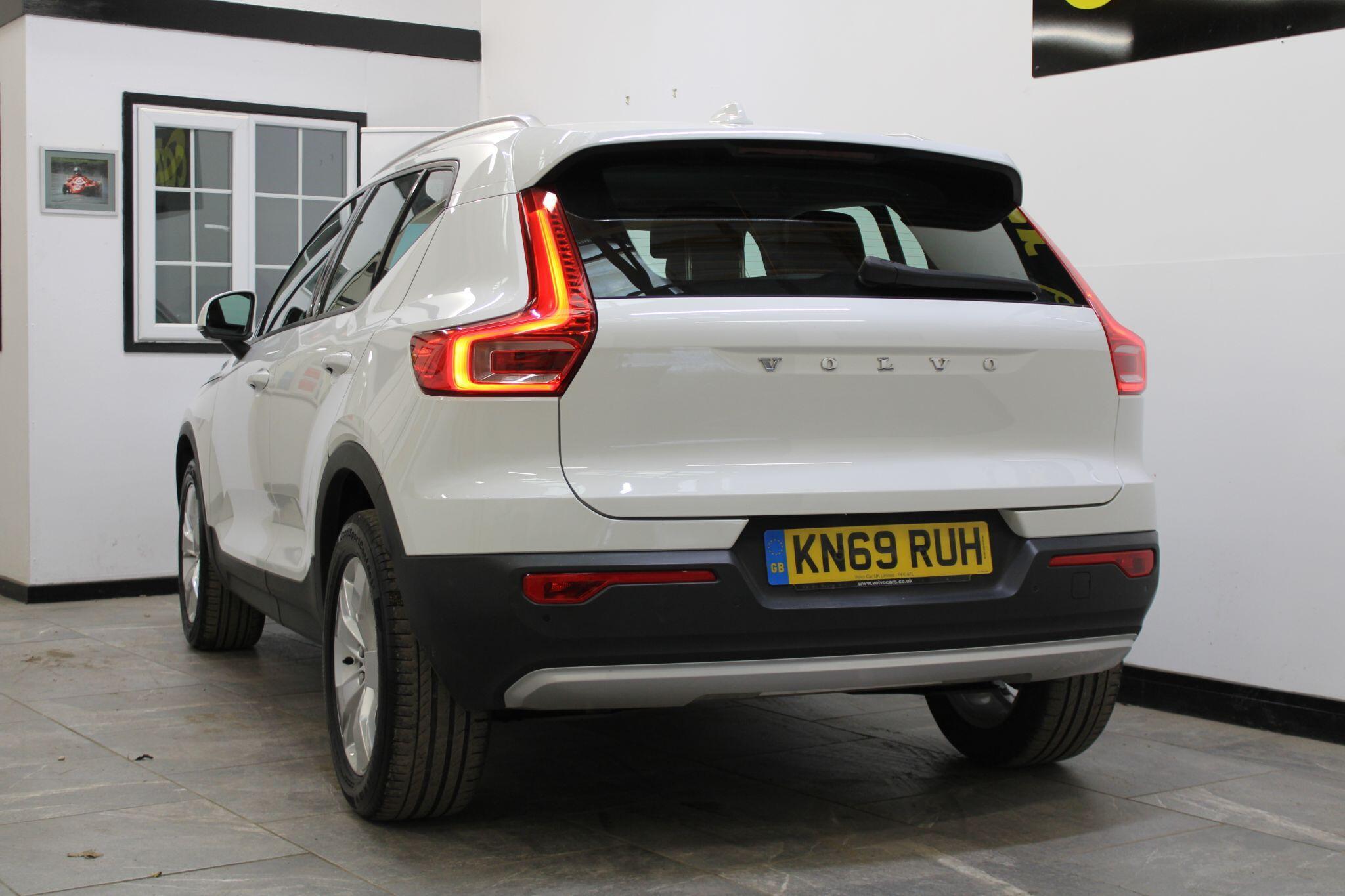 Volvo XC40 - Image 16
