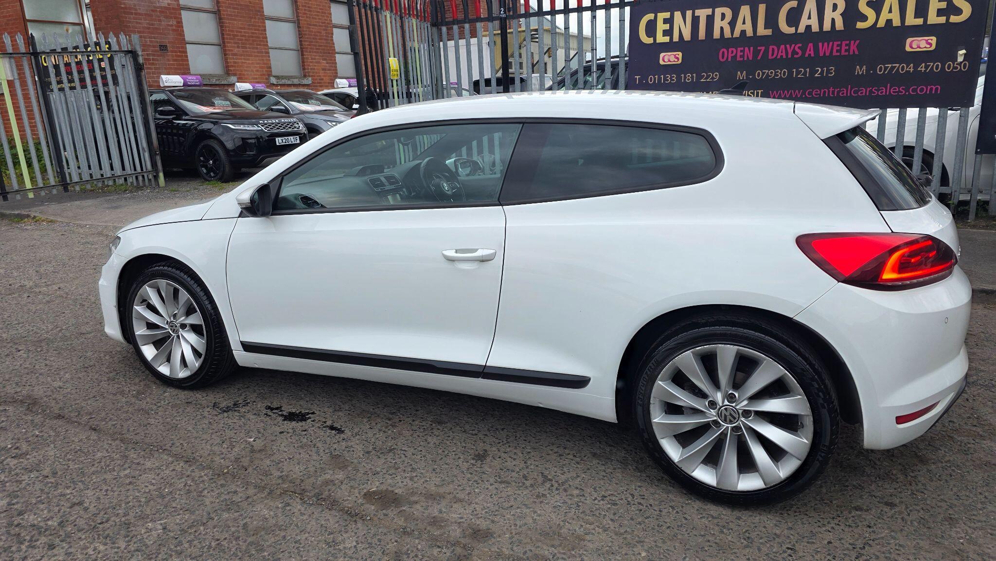 Volkswagen Scirocco - Image 13