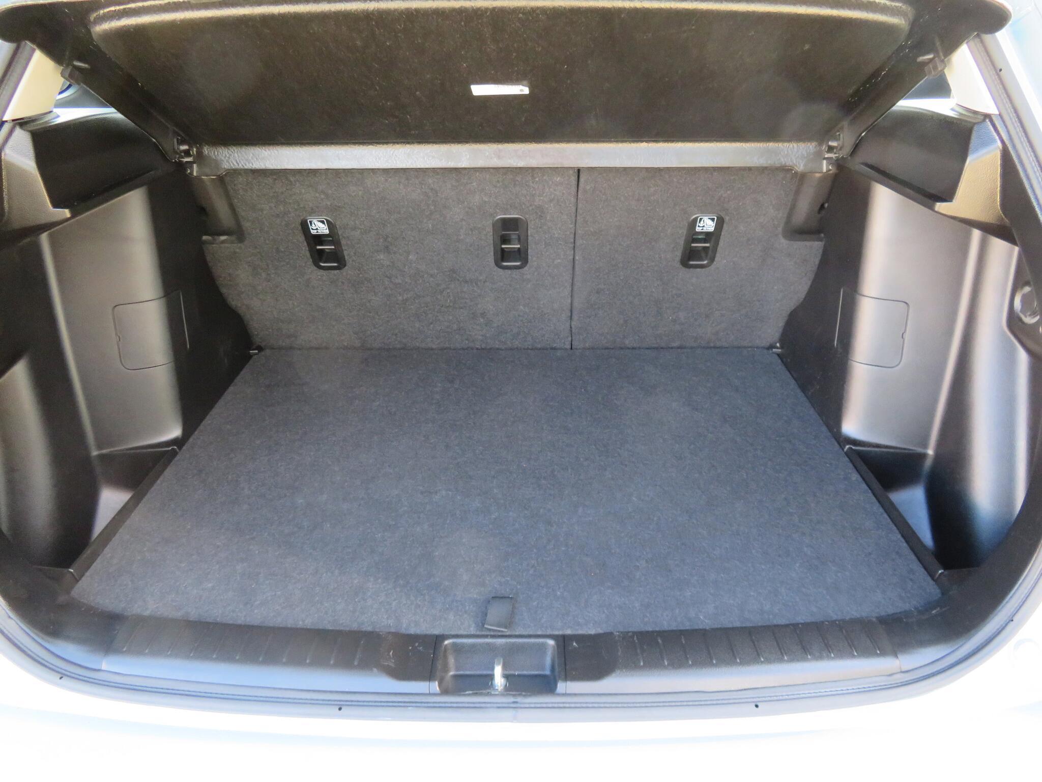 Suzuki Vitara - Image 13