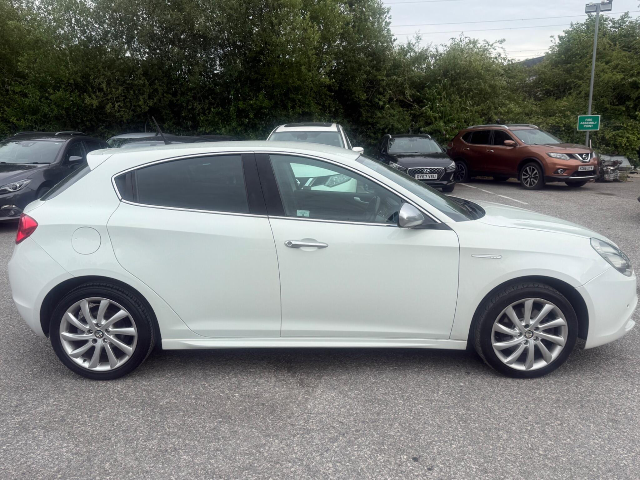 Alfa Romeo Giulietta - Image 6