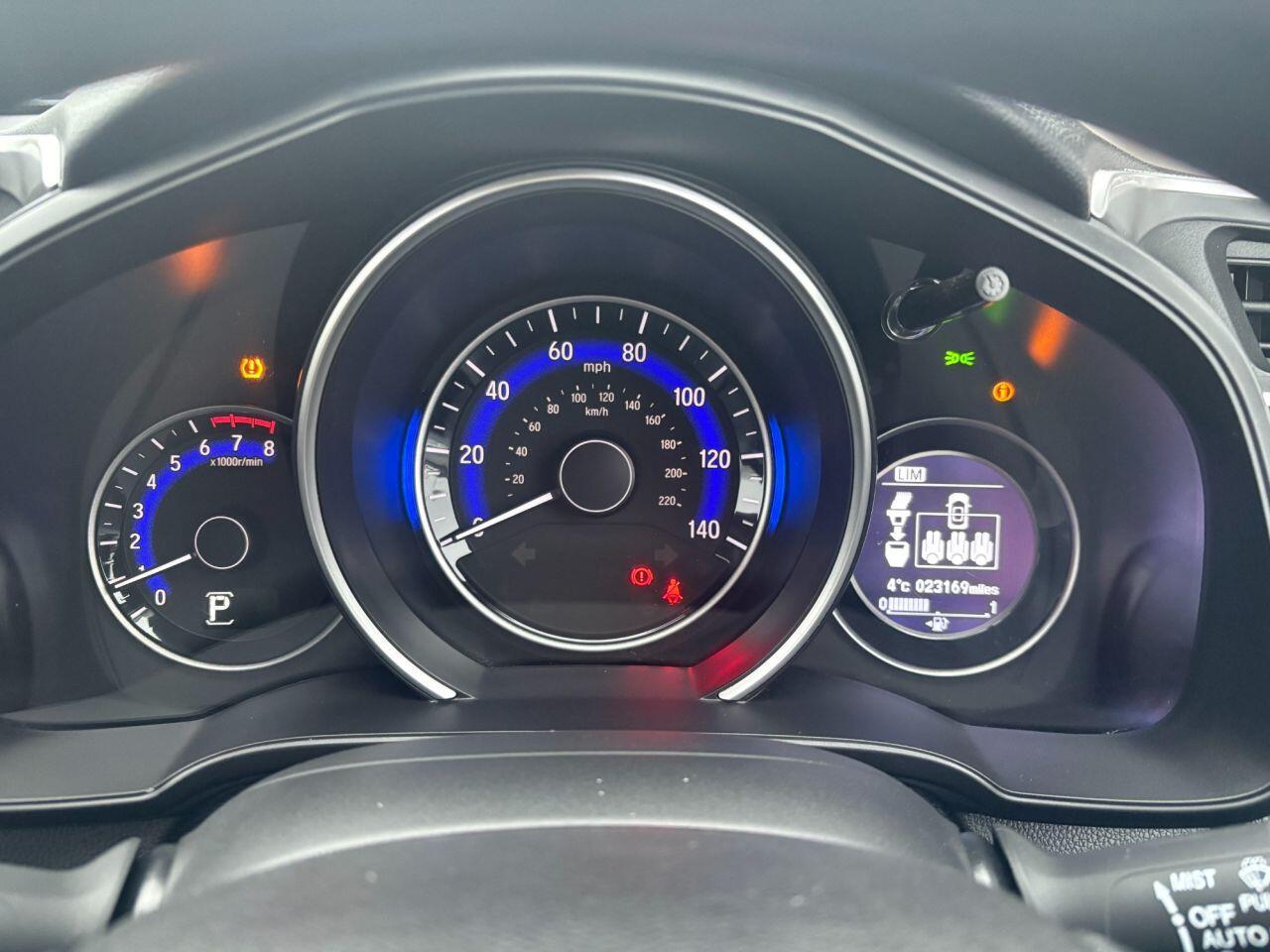 Honda Jazz - Image 9