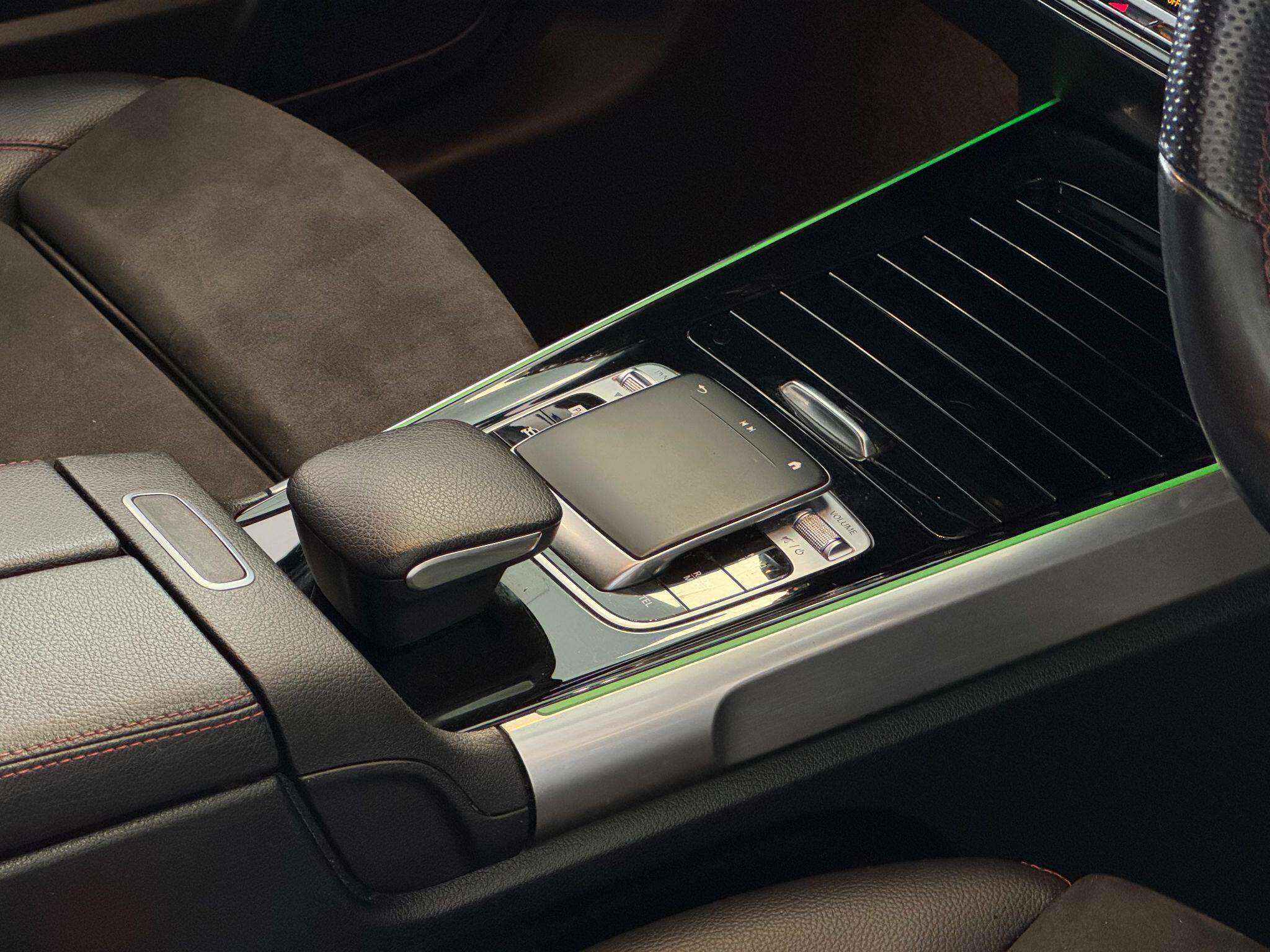 Mercedes Glb - Image 29