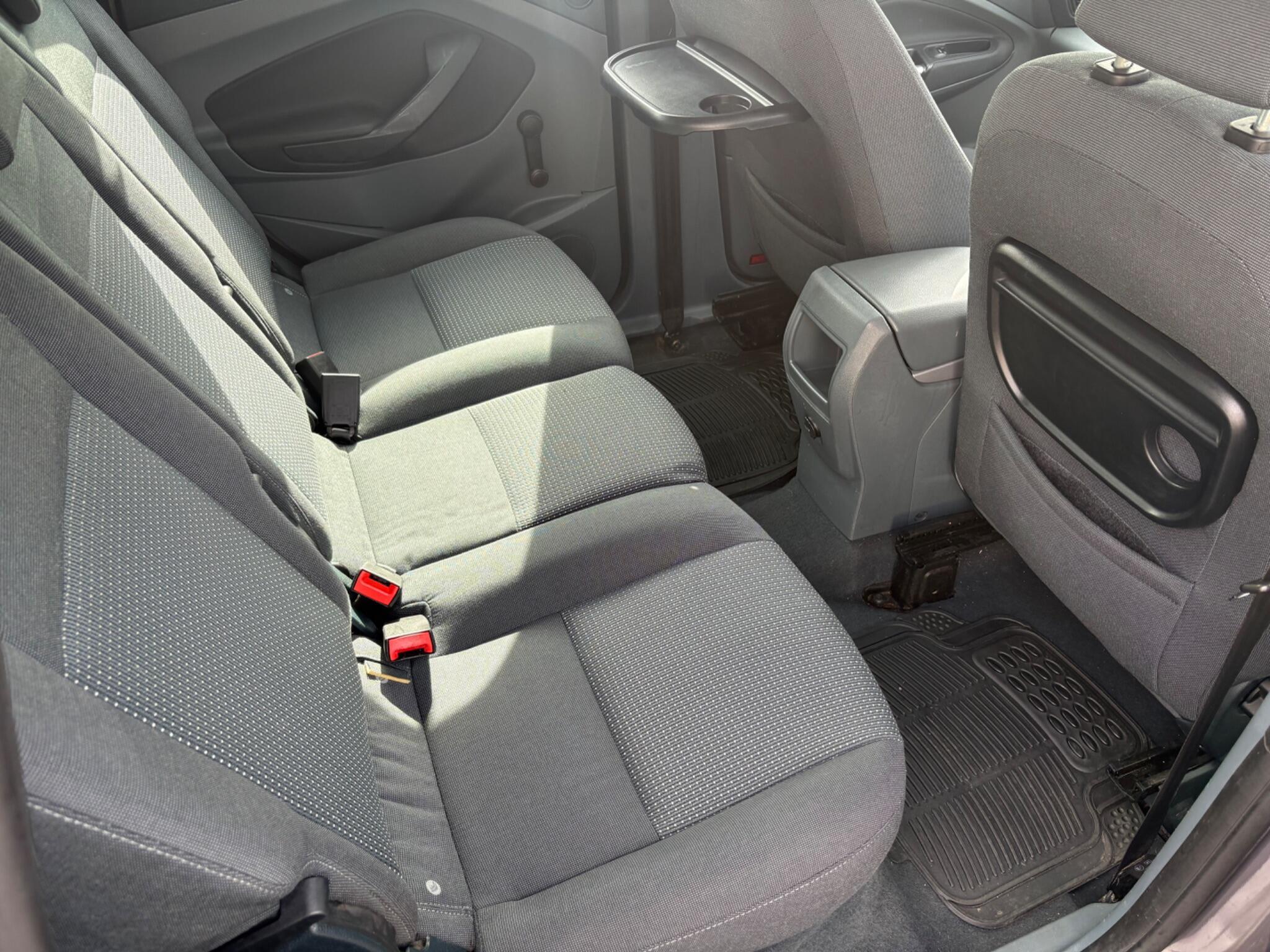 Ford C-MAX - Image 24