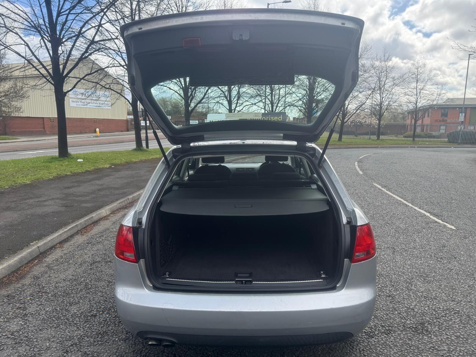 Audi A4 Avant - Image 39