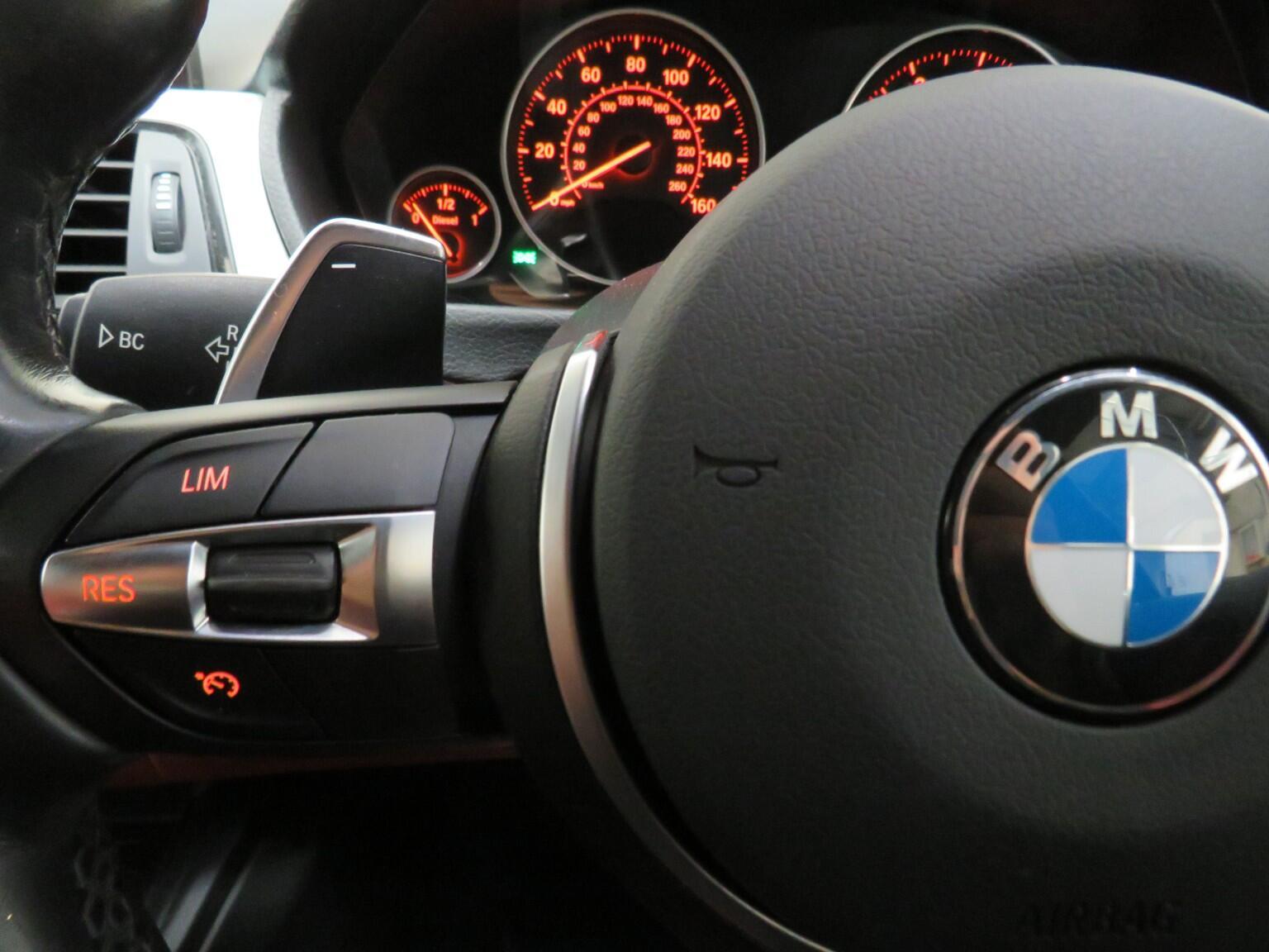 BMW 4 SERIES GRAN COUPE - Image 17