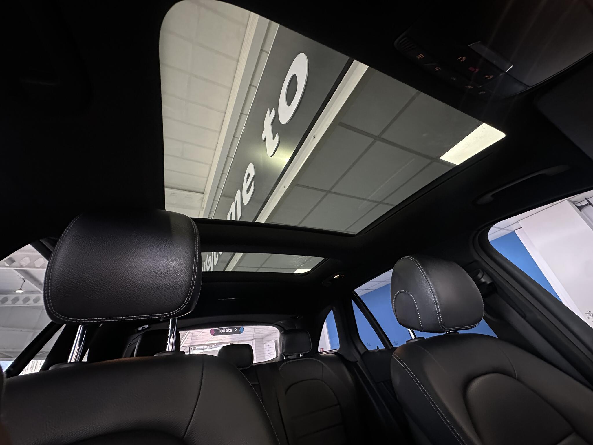 Mercedes GLC - Image 17