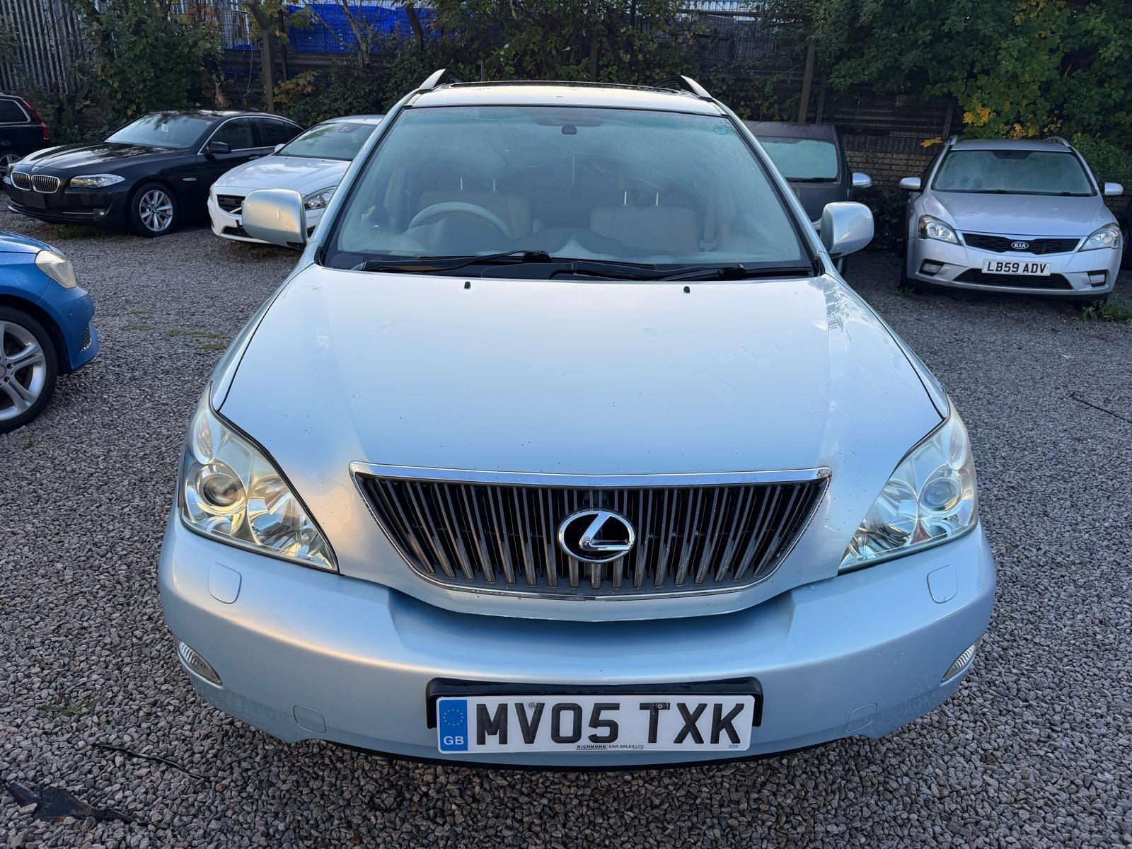Lexus RX - Image 2