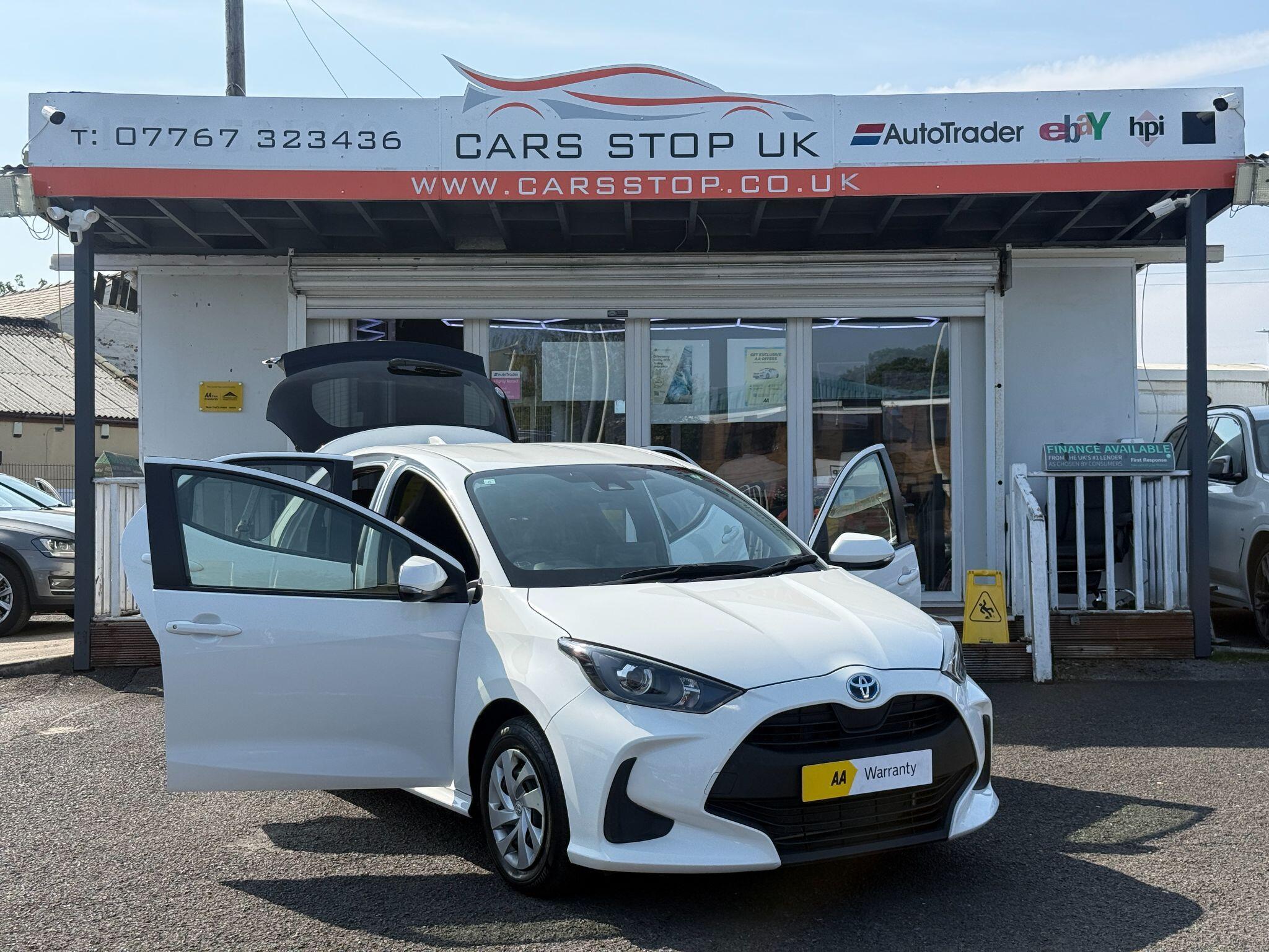 Toyota Yaris - Image 20