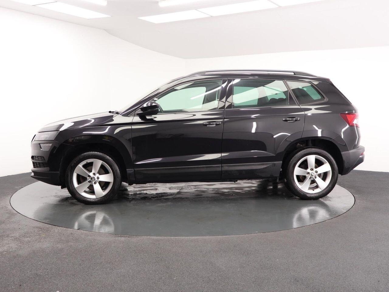 Skoda Karoq - Image 8