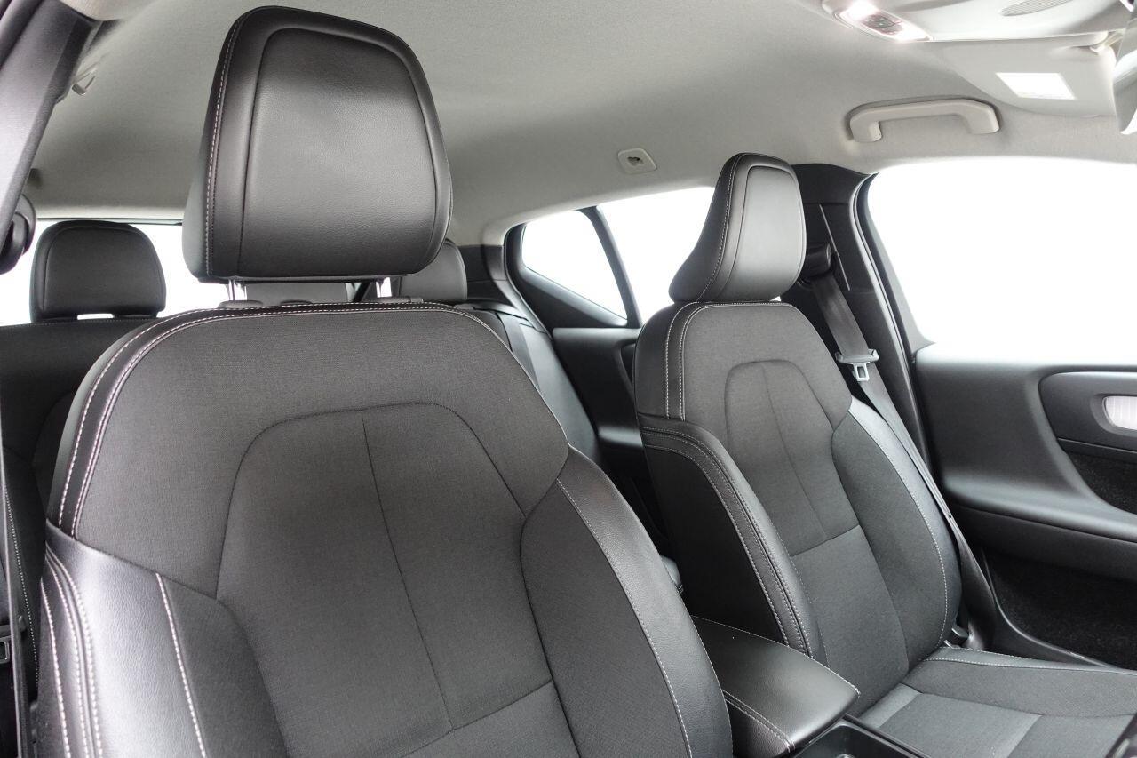 Volvo XC40 - Image 3