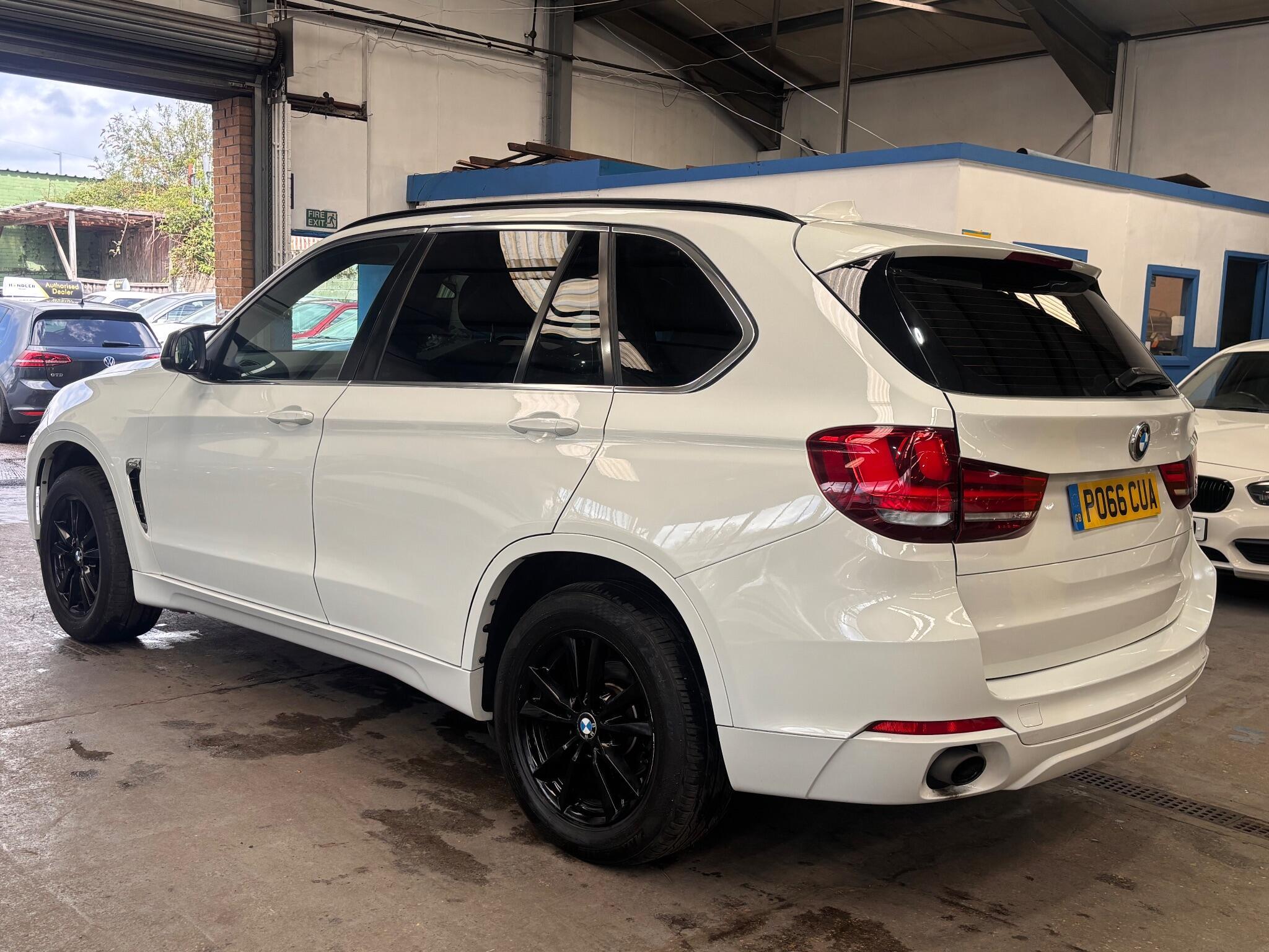 BMW X5 - Image 19