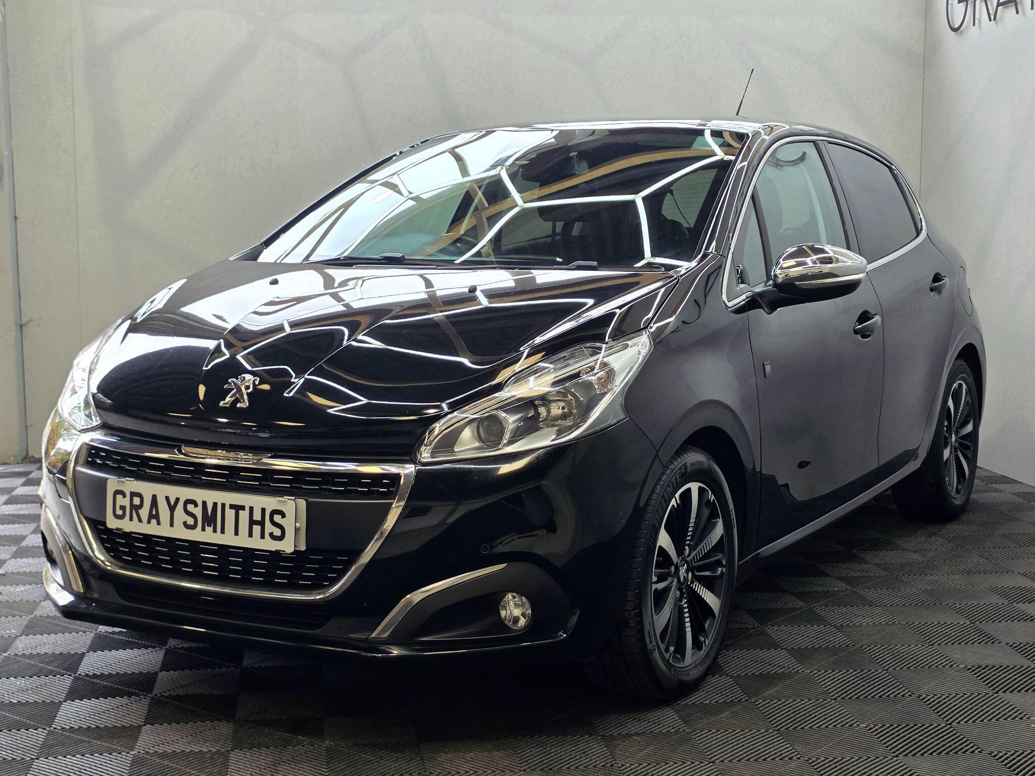 Peugeot 208 - Image 5