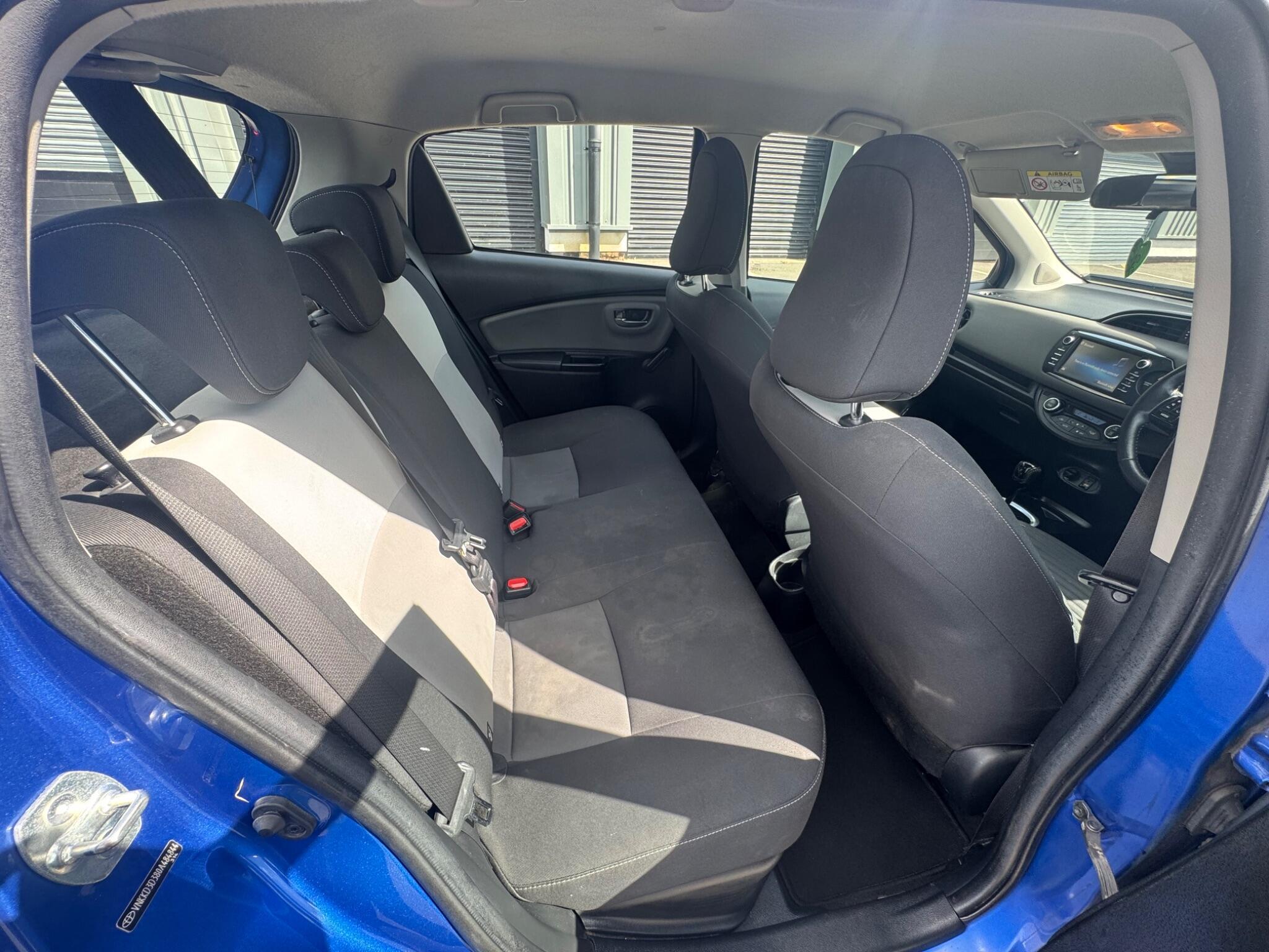 Toyota Yaris - Image 16