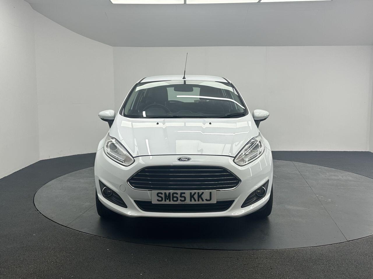 Ford Fiesta - Image 9
