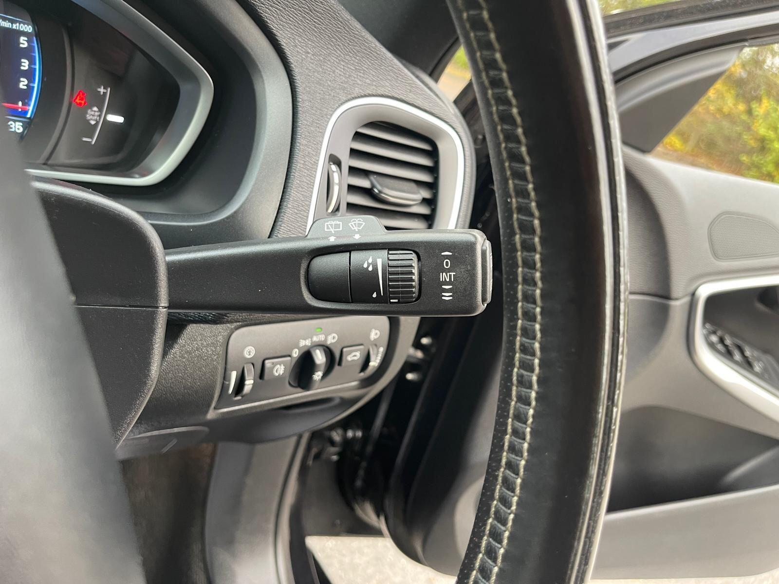 Volvo V40 - Image 49