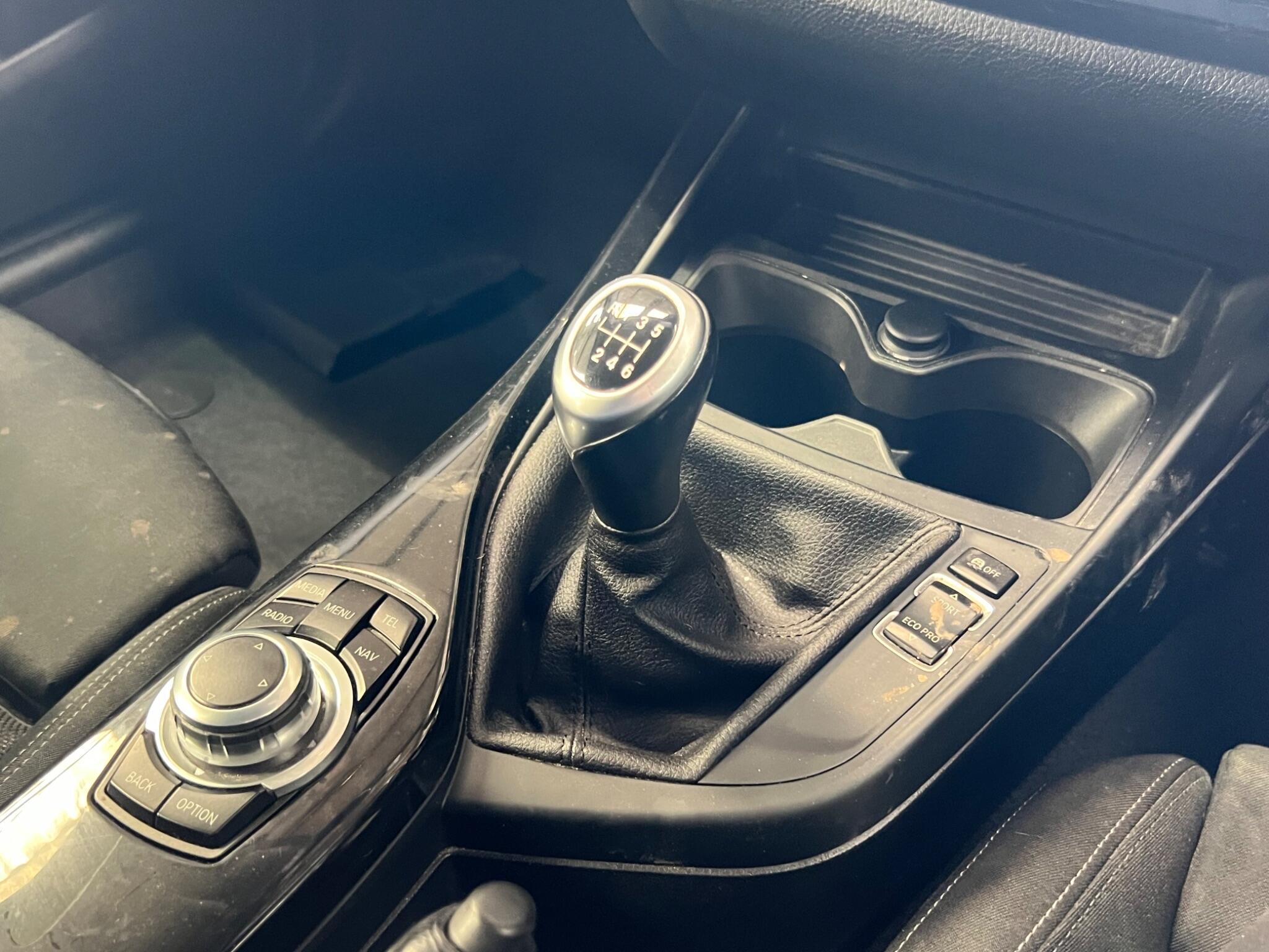 Vauxhall Astra - Image 17