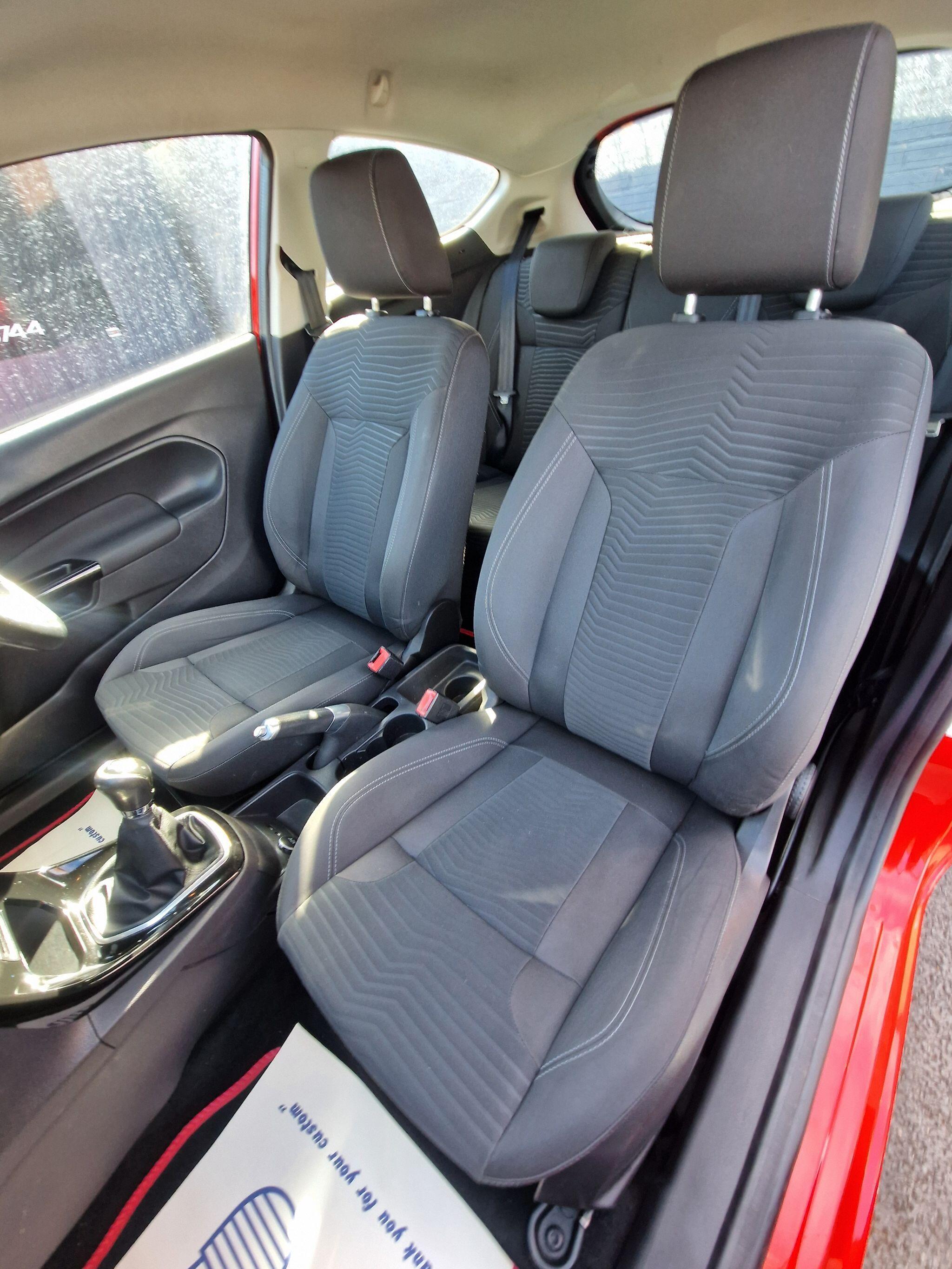 Ford Fiesta - Image 35