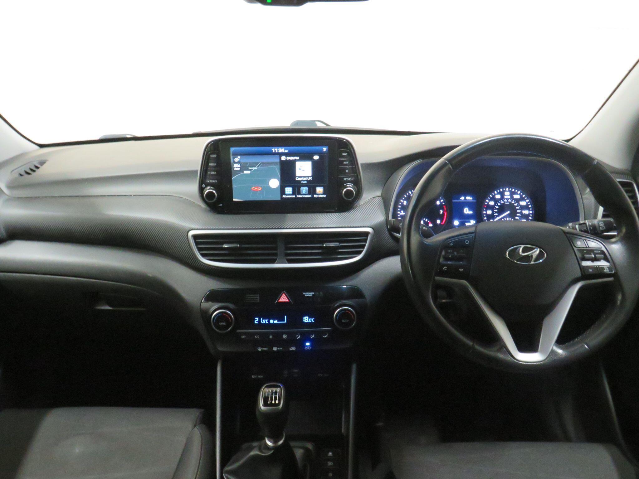 Hyundai Tucson - Image 13