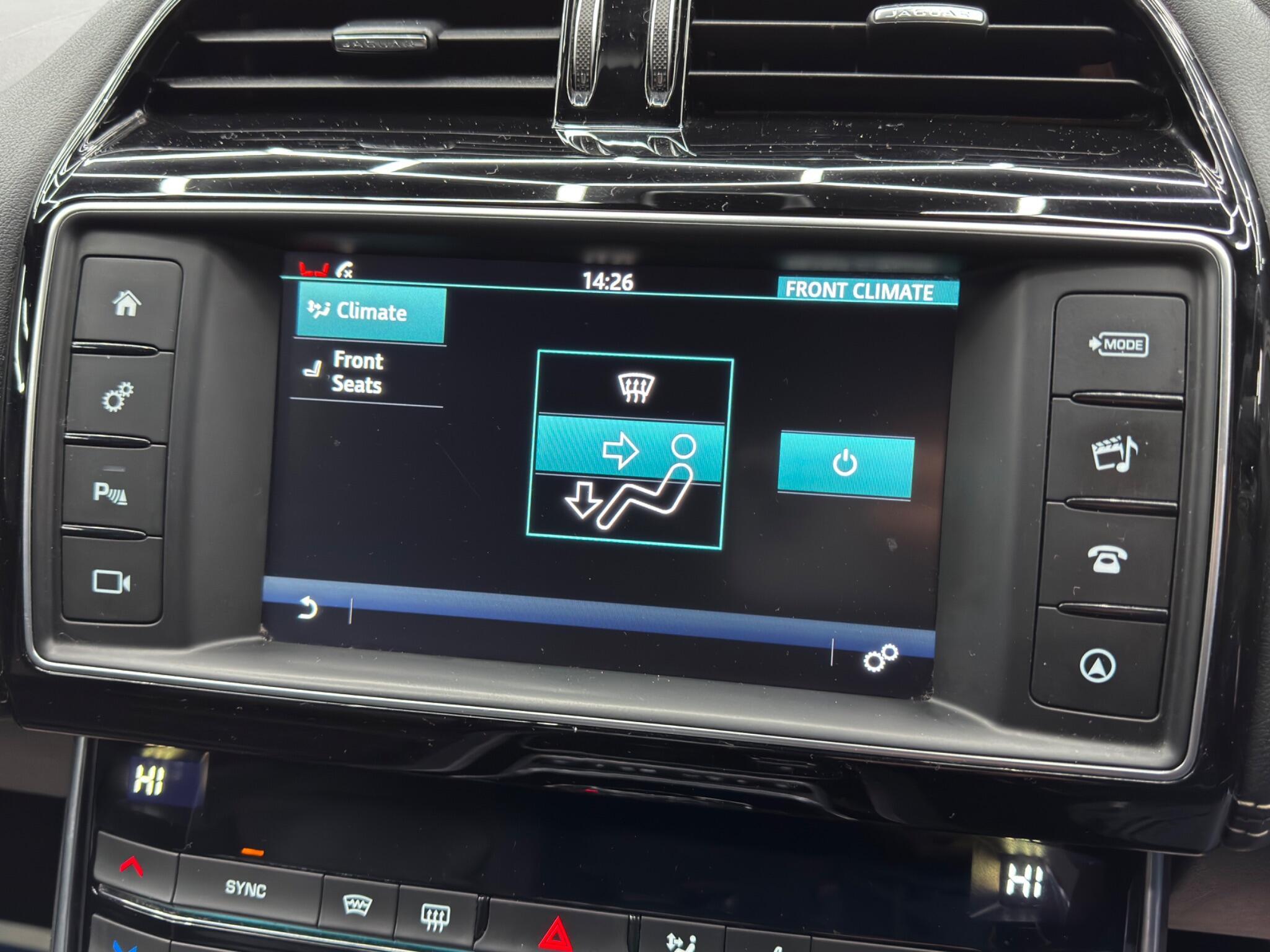 Jaguar XE - Image 34