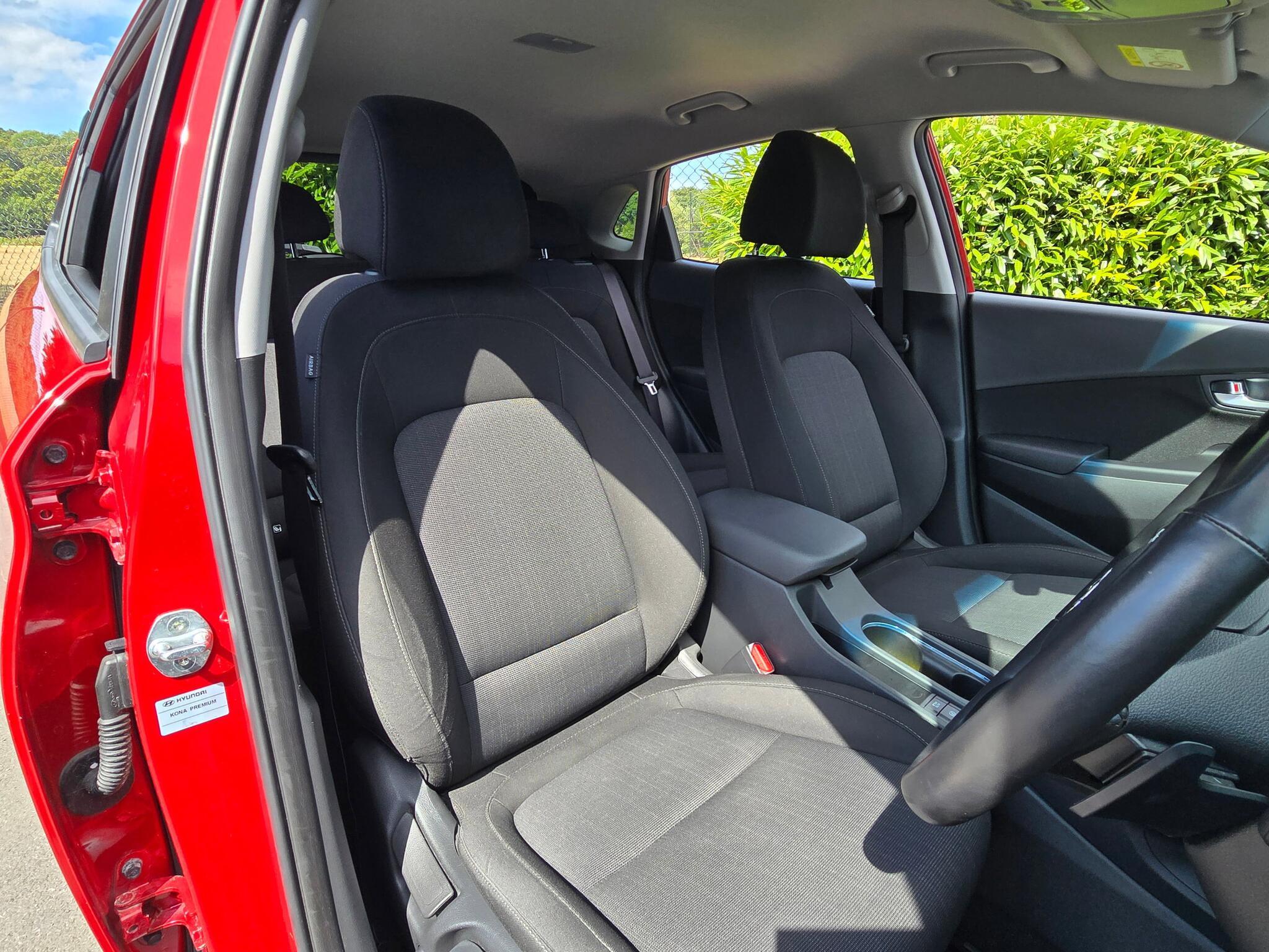 Hyundai Kona - Image 11