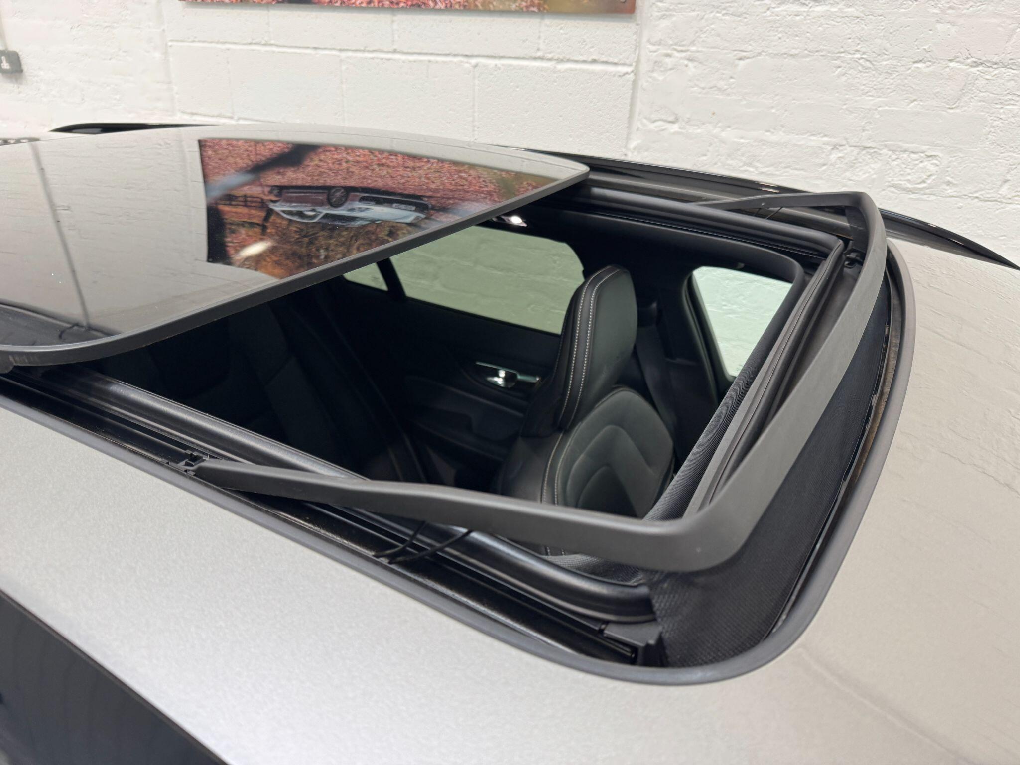 Volvo V60 - Image 70