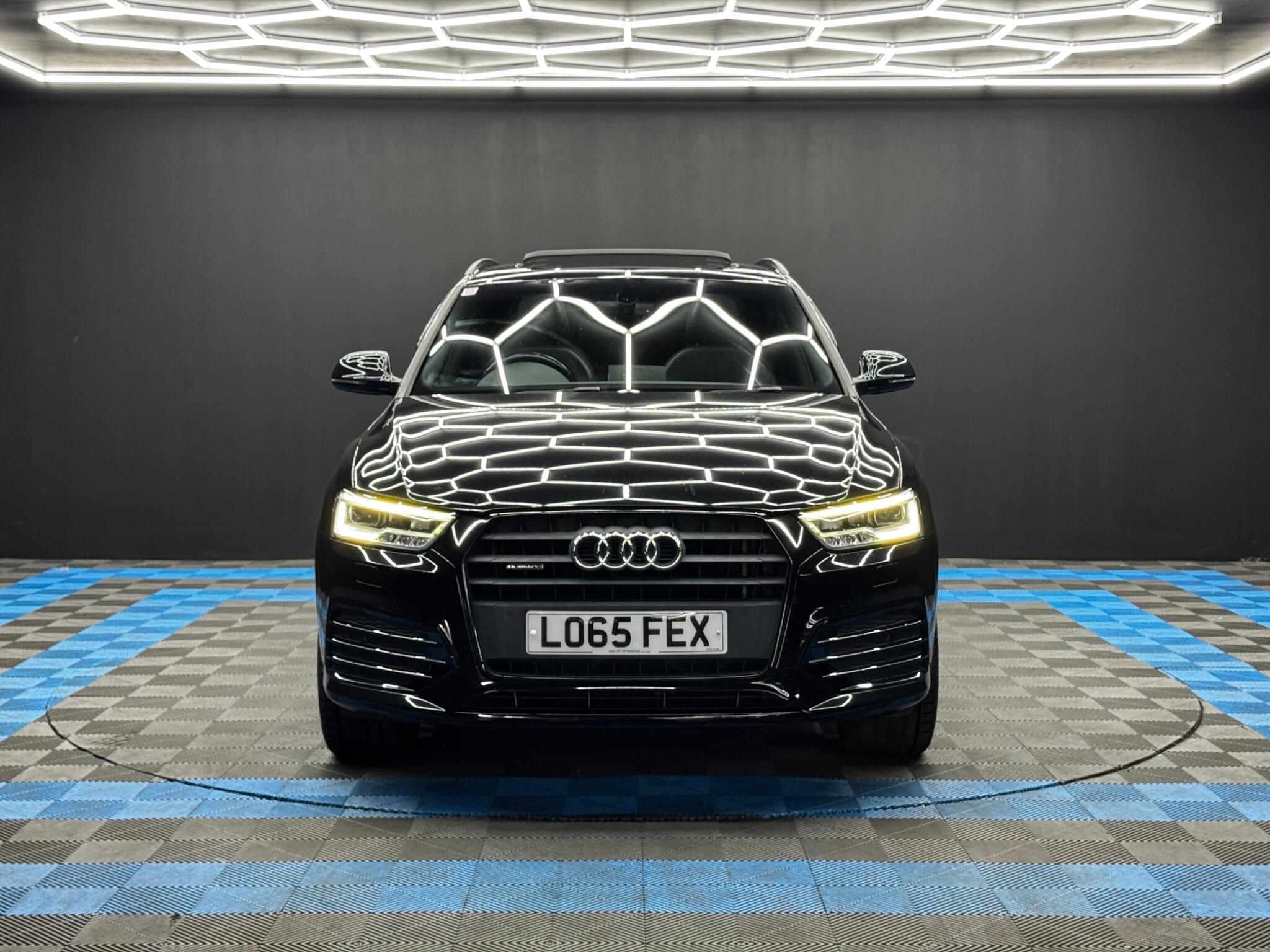 Audi Q3 - Image 2