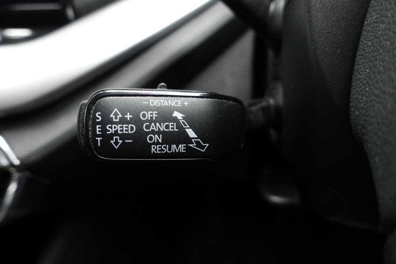 Skoda Octavia - Image 46