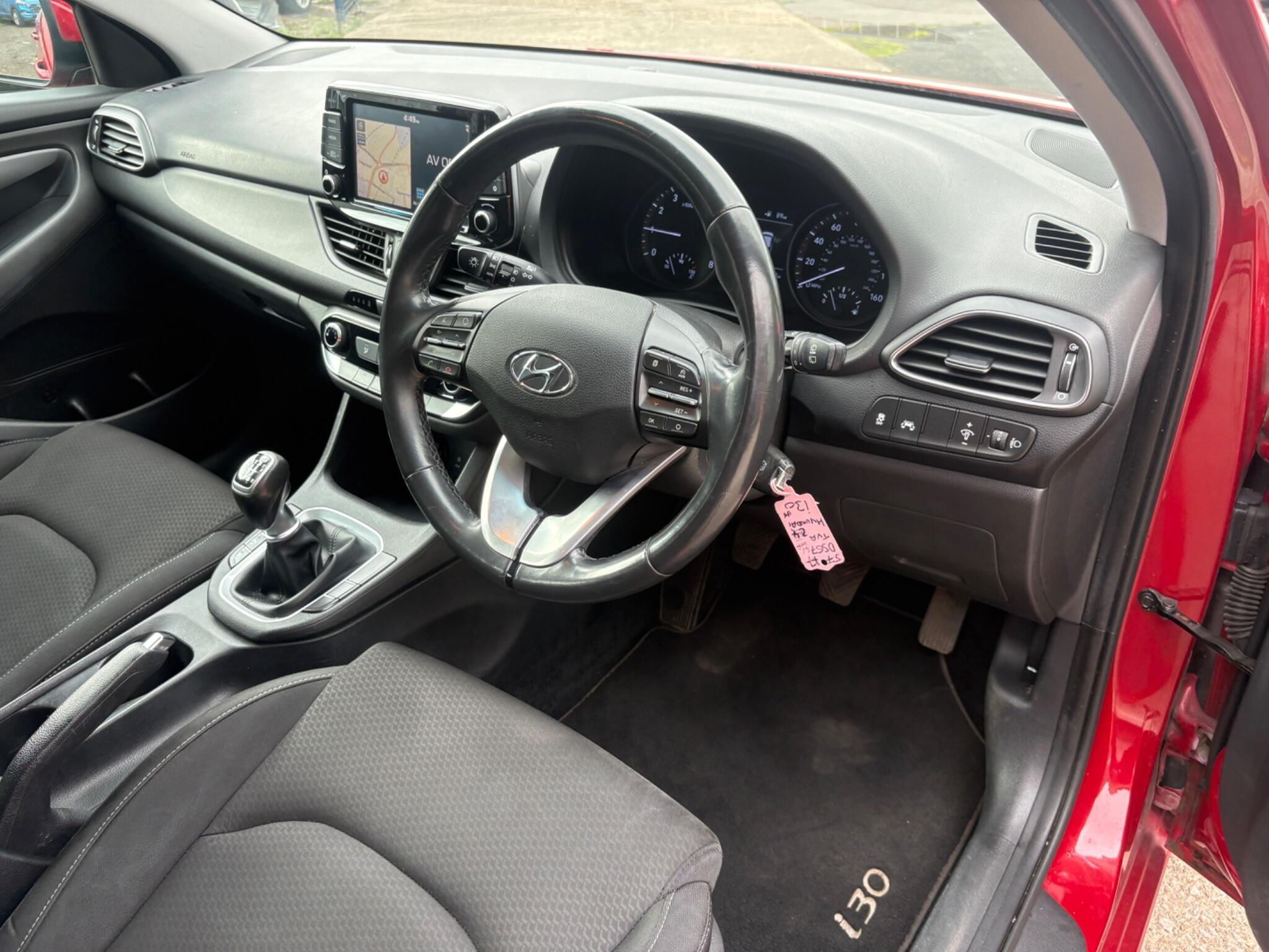 Hyundai i30 - Image 11