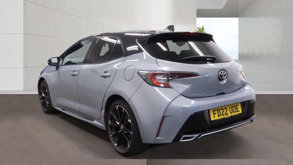 Toyota Corolla - Image 5