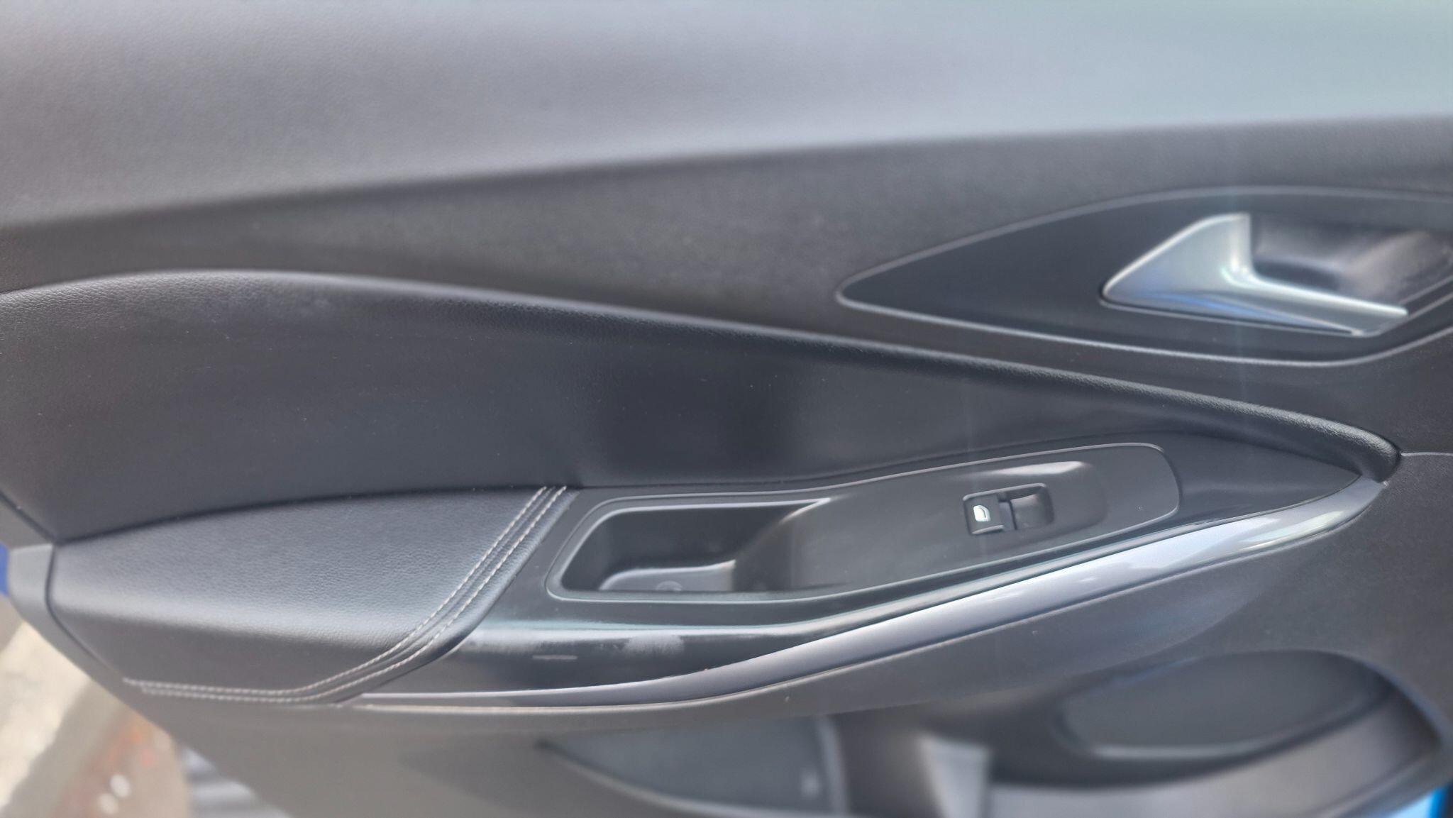 Vauxhall Grandland X - Image 33