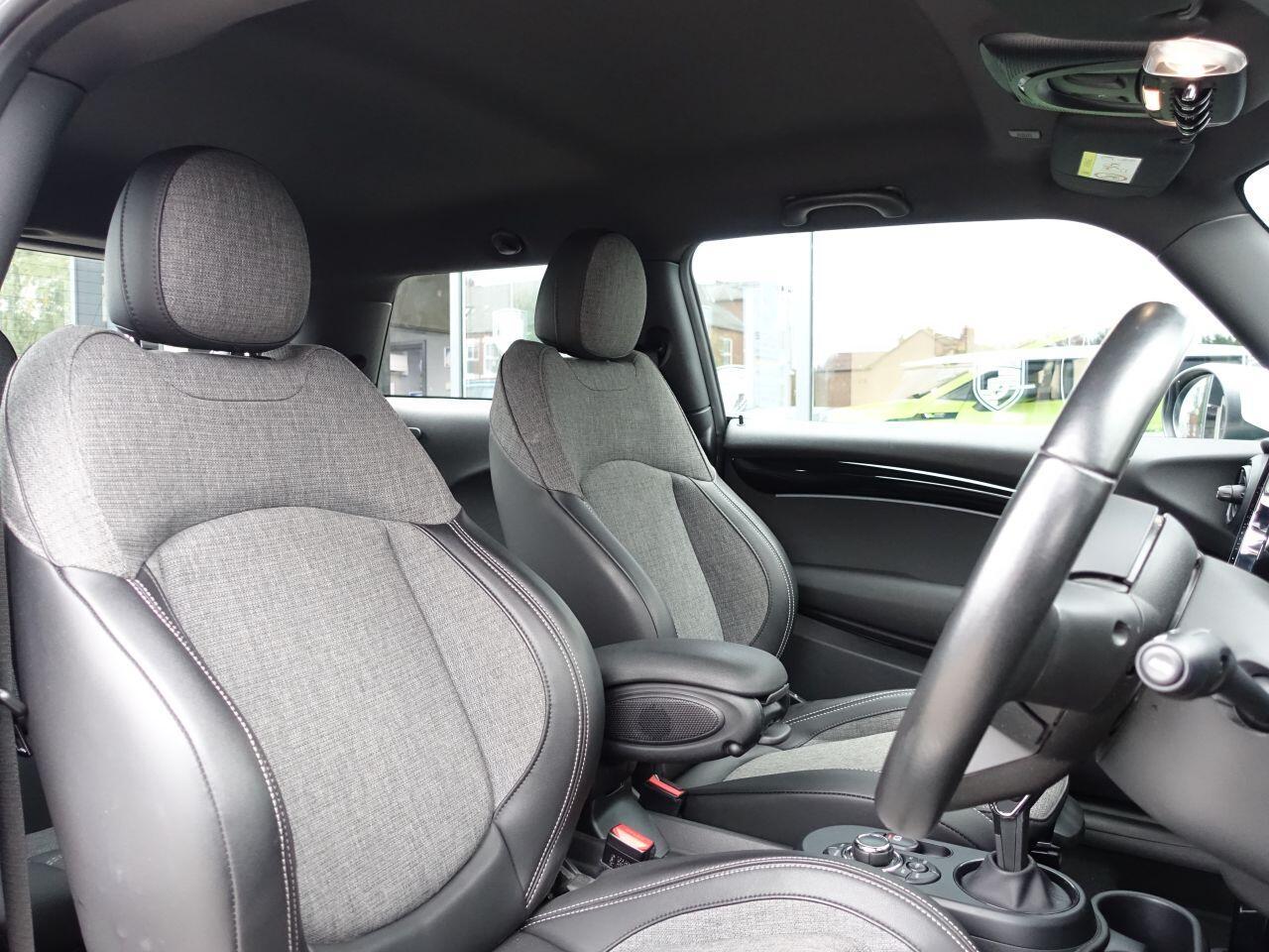 MINI Electric Hatch - Image 6