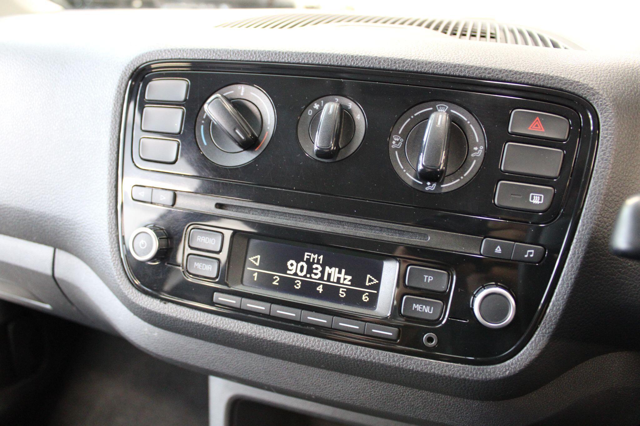 Volkswagen up! - Image 25