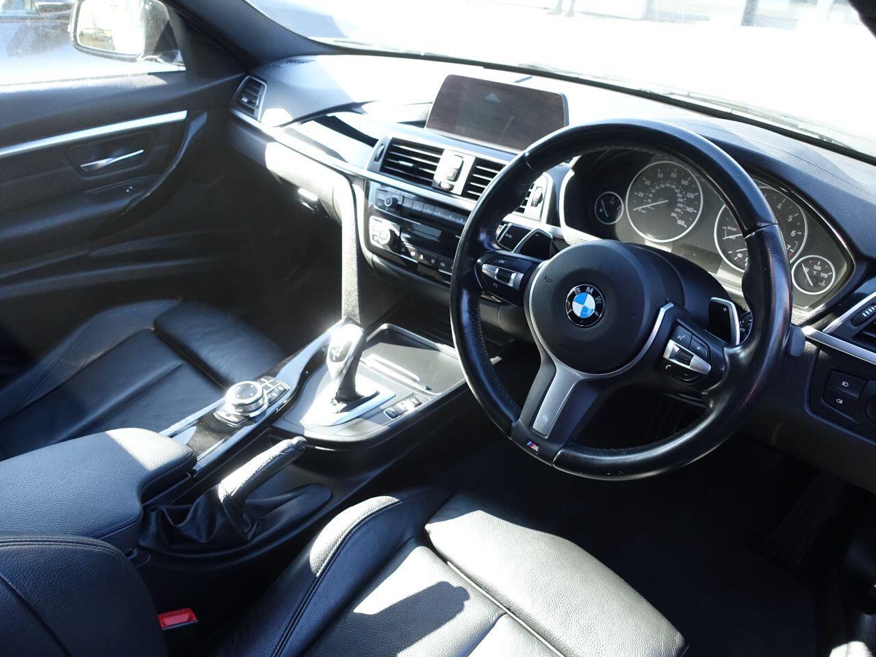 BMW 3 Series - Image 2