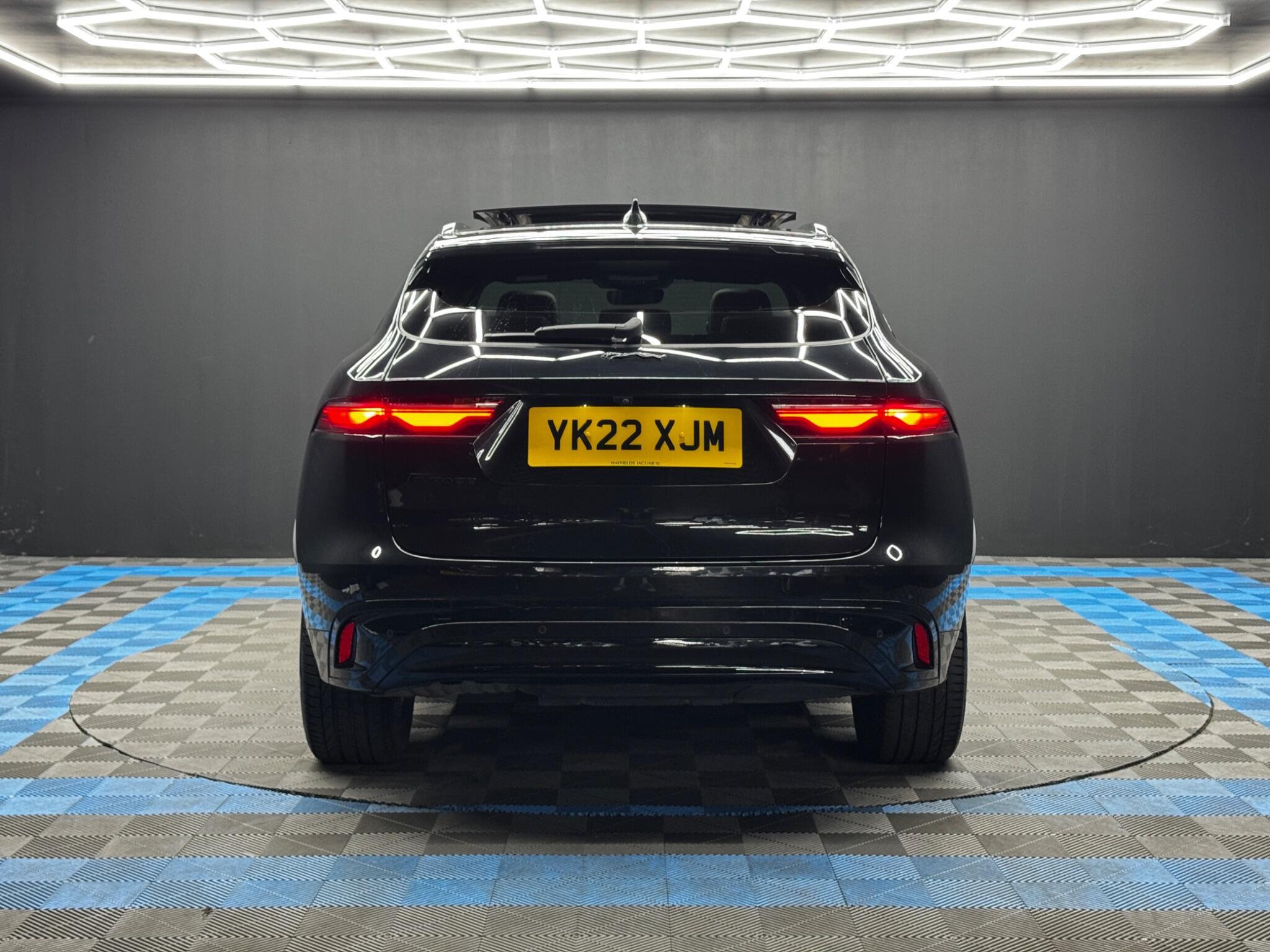 Jaguar F-Pace - Image 6