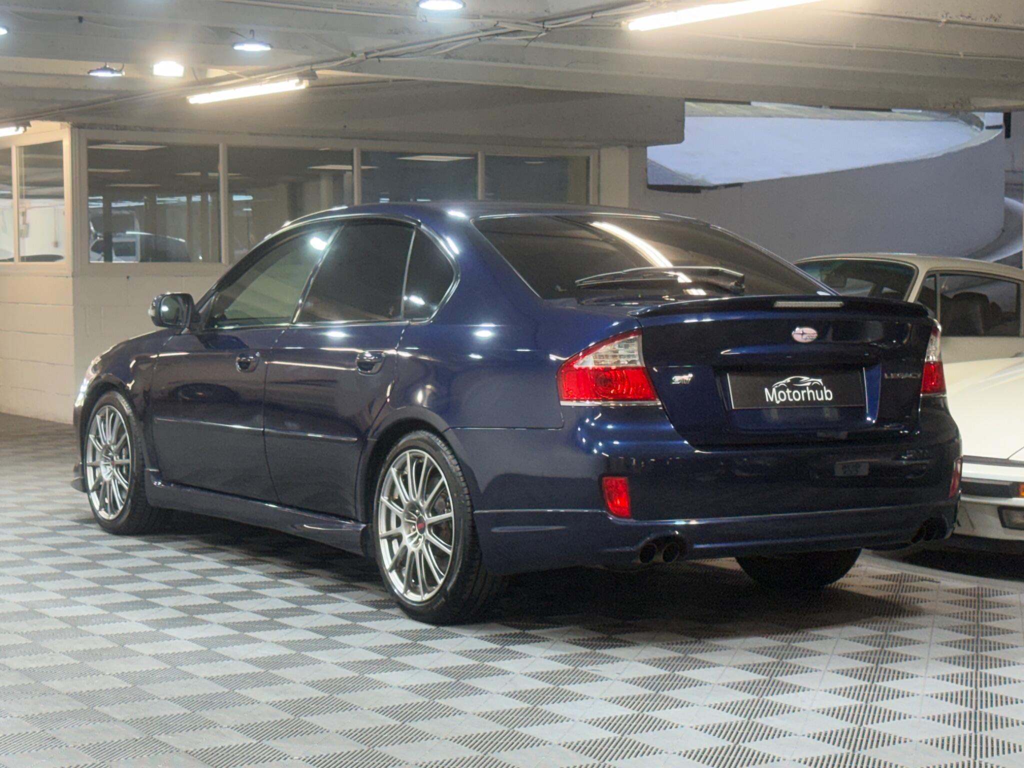 Subaru Legacy - Image 4