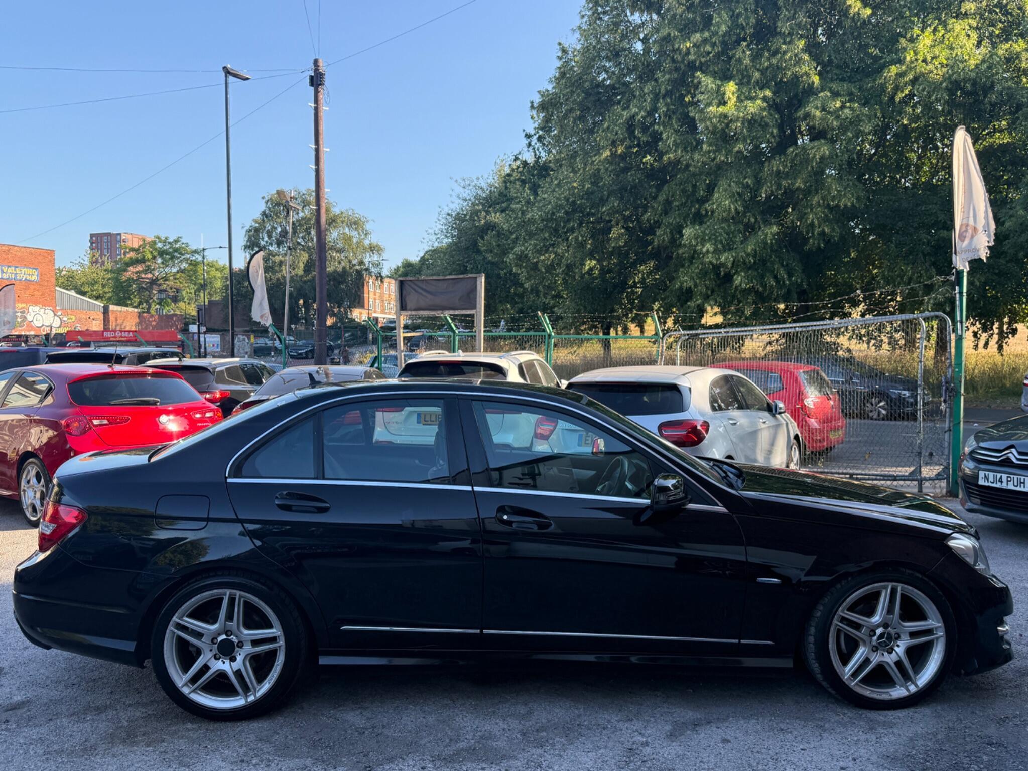 Mercedes C Class - Image 8