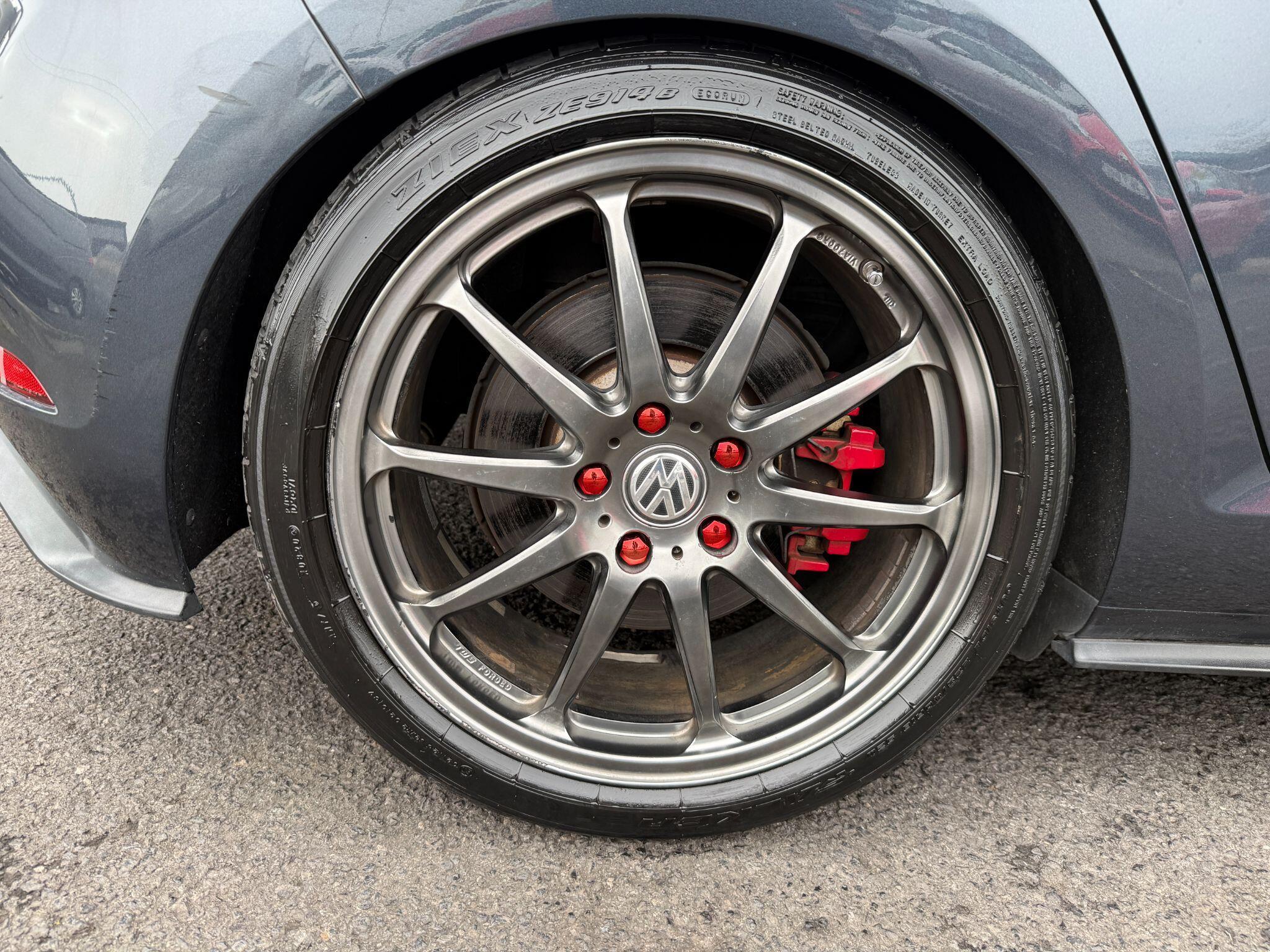 Volkswagen Golf - Image 83