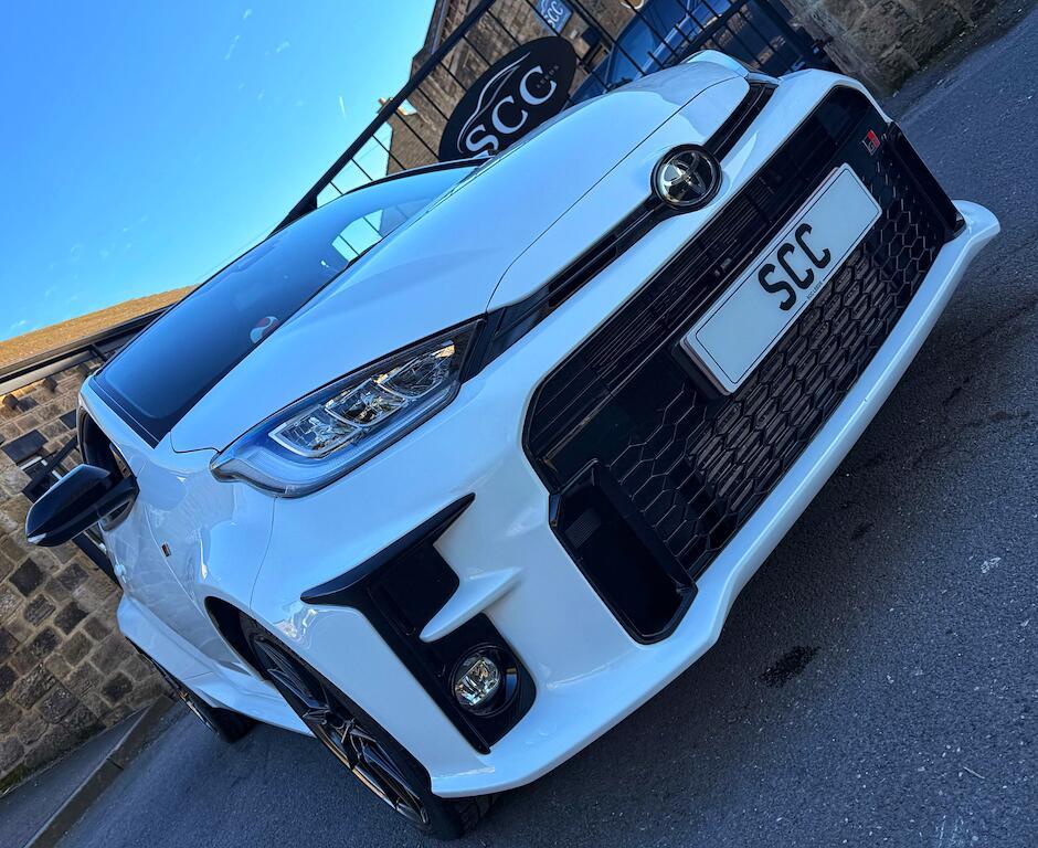 Toyota Yaris - Image 5