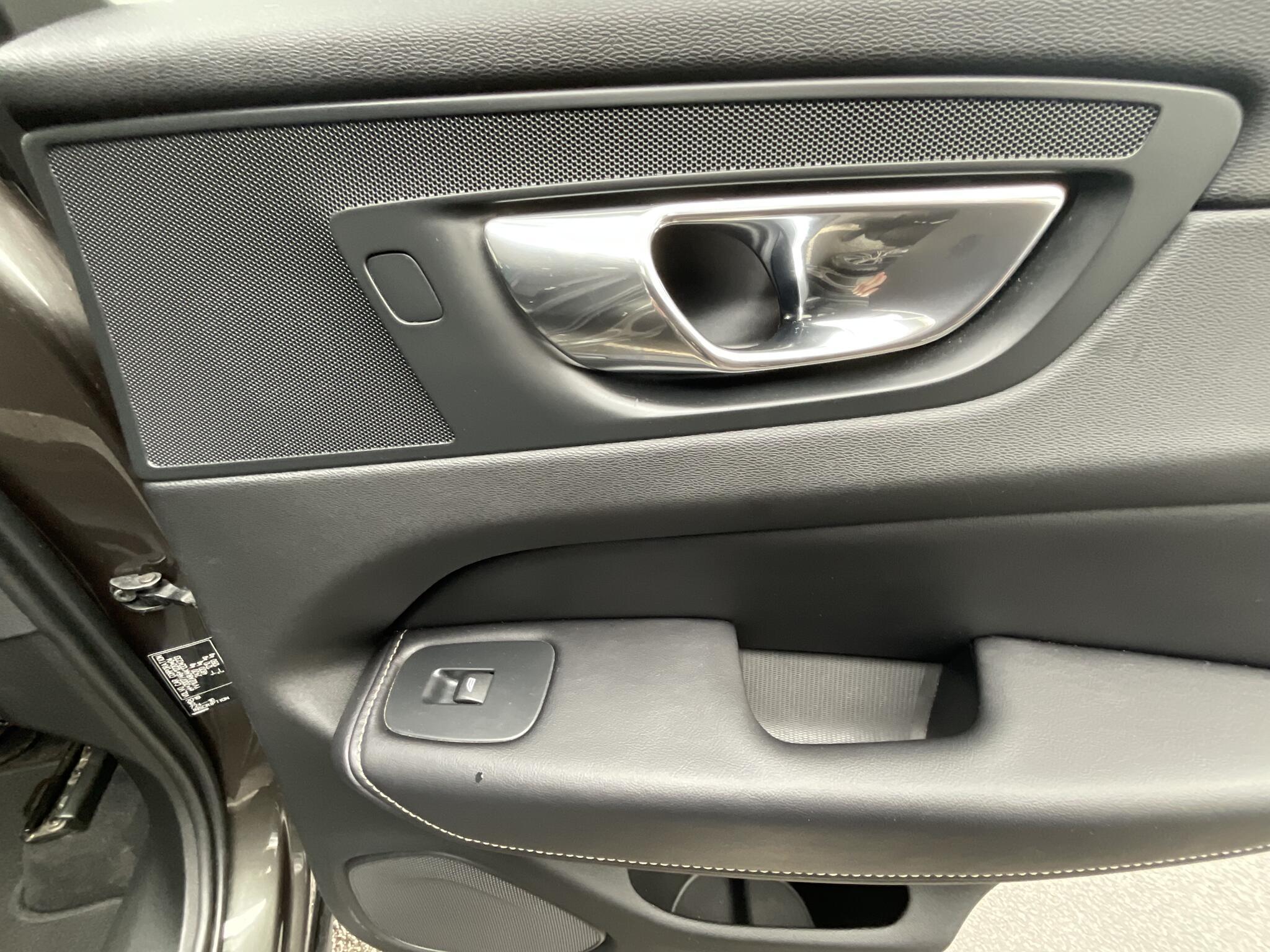 Volvo XC60 - Image 15